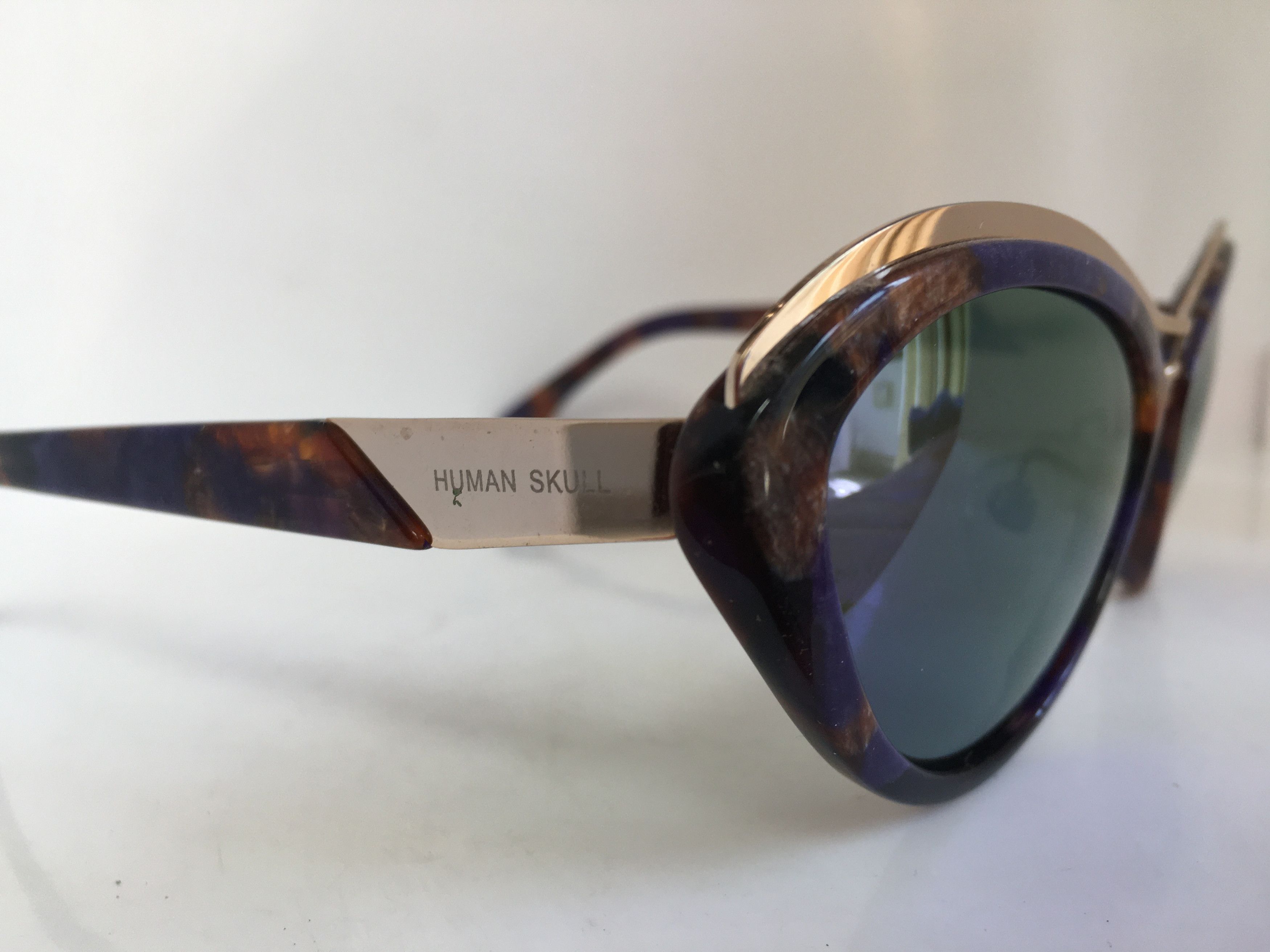 Vintage Vintage Human Skull H1500SCat Eyee Sunglasses Frame Size ONE SIZE - 2 Thumbnail