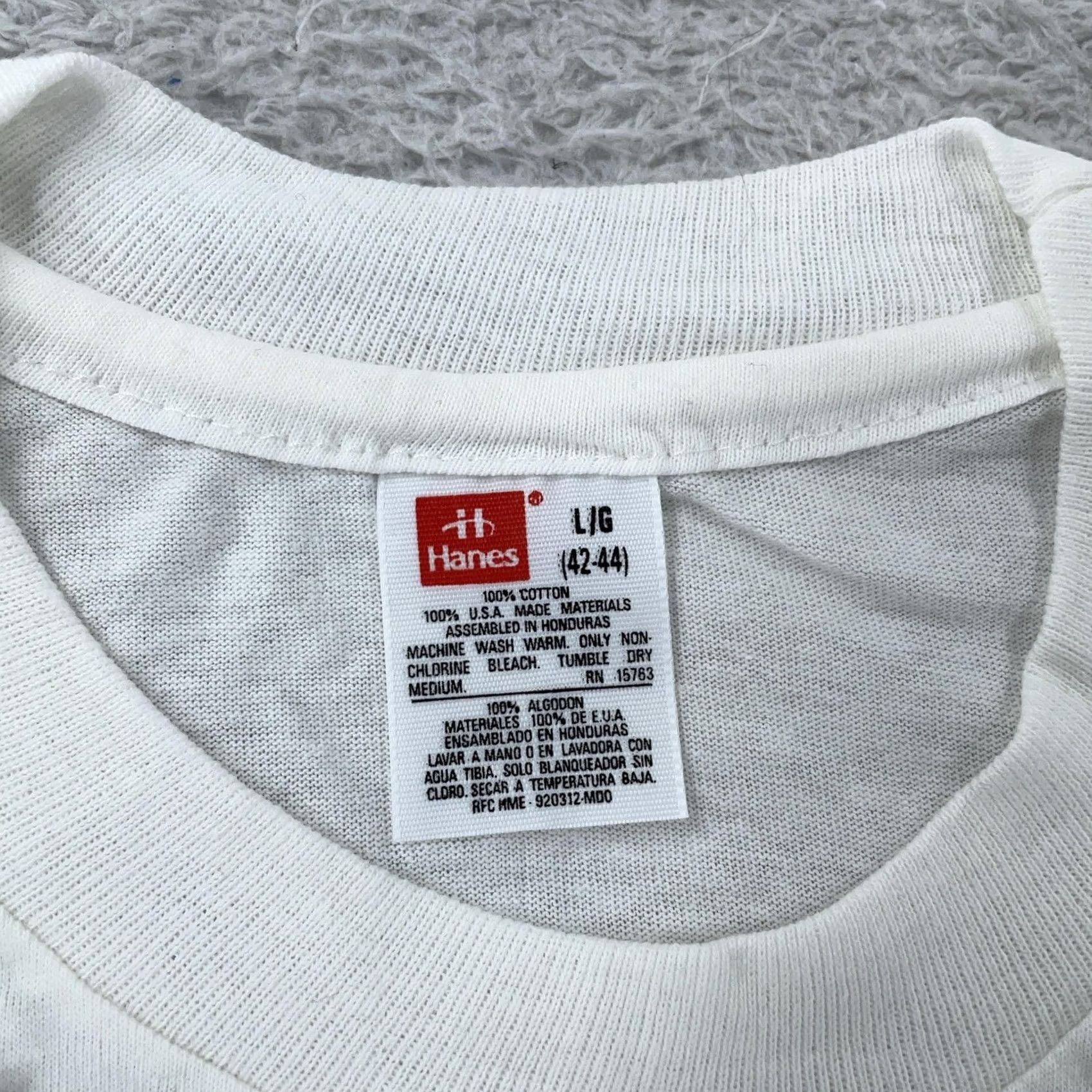 Hanes VINTAGE Hanes Shirt Mens M White Cotton Crewneck Short Sleeve Tee Size US M / EU 48-50 / 2 - 7 Thumbnail