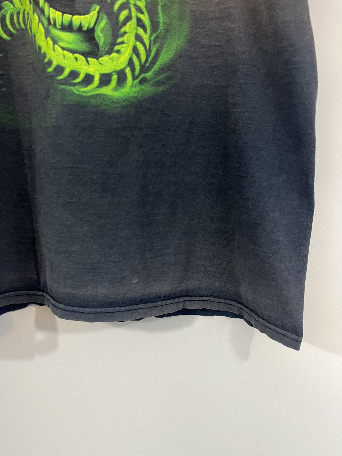 Vintage Thrashed Neon Skull Sun Faded Distressed Snake Tee Size US XL / EU 56 / 4 - 6 Thumbnail