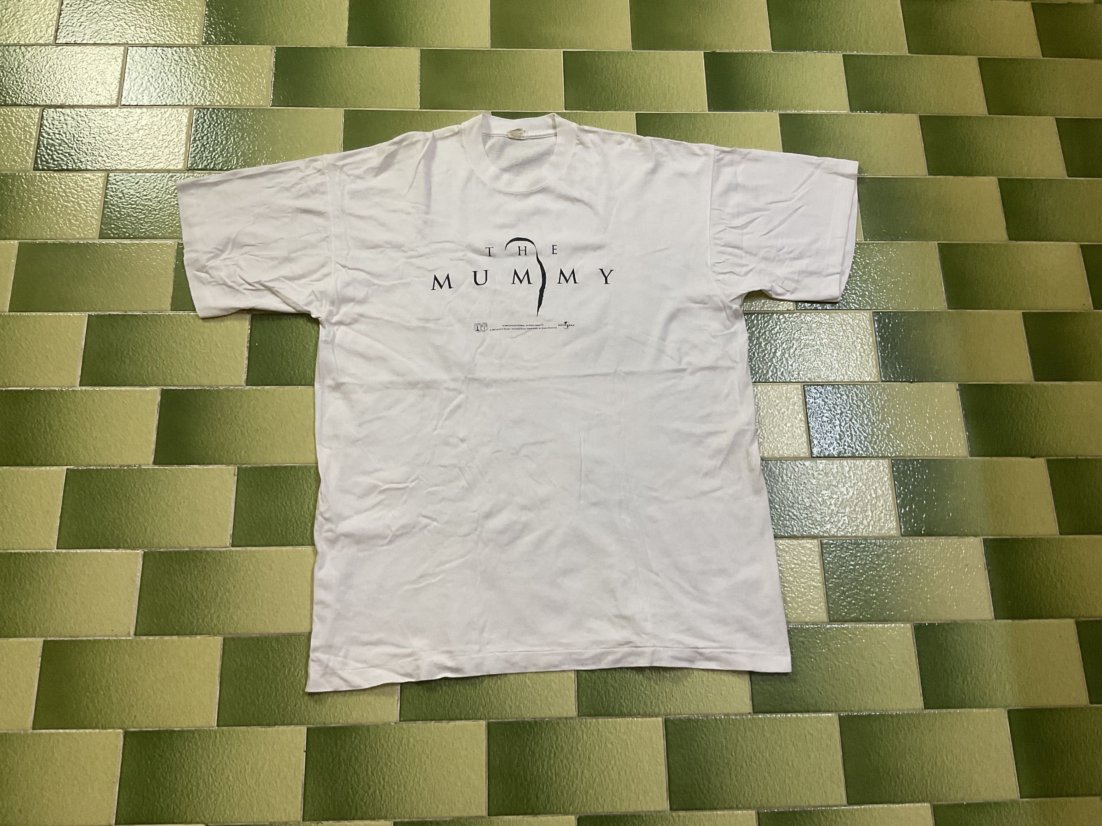 Universal Studios Vintage 1999 Universal Studios The Mummy T-Shirt Soft Size US XL / EU 56 / 4 - 1 Thumbnail