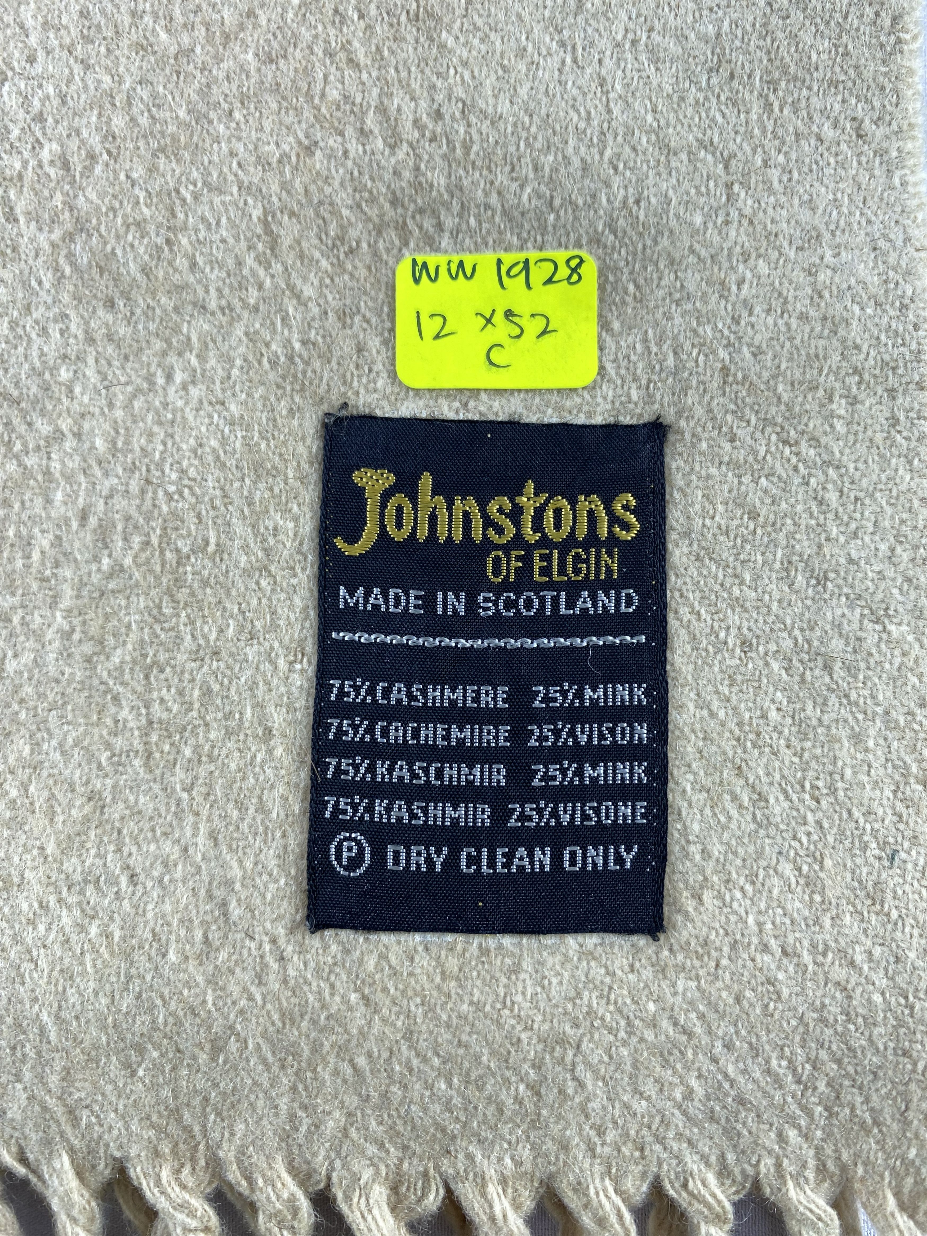 Johnstons Of Elgin Johnstons Of Elgin Scarf / Muffler / Neckwear - WW1928 Size ONE SIZE - 9 Thumbnail