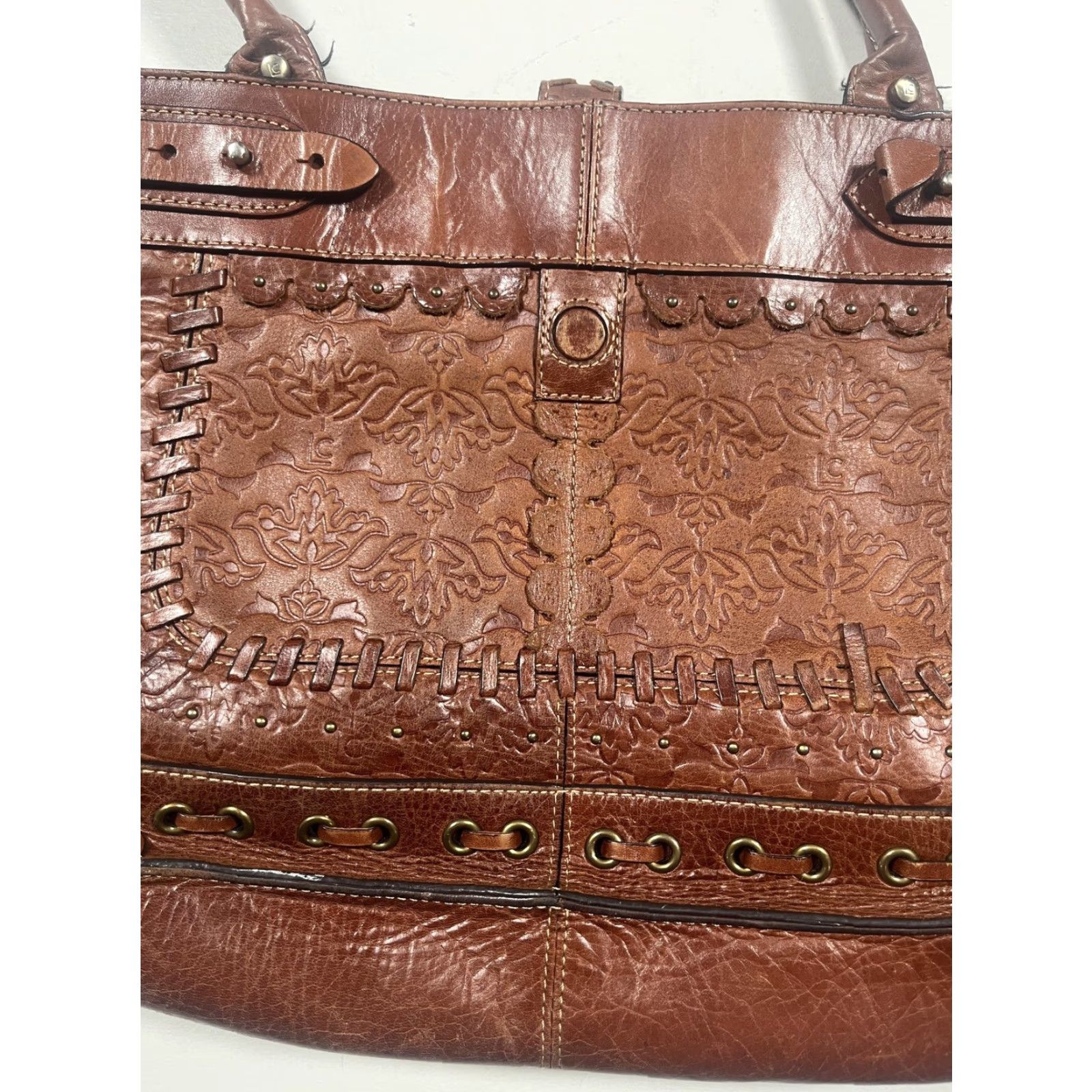 Liz Claiborne Liz Claiborne Shoulder Bag Womens Large Brown Leather Western Floral Studded Size ONE SIZE - 4 Thumbnail