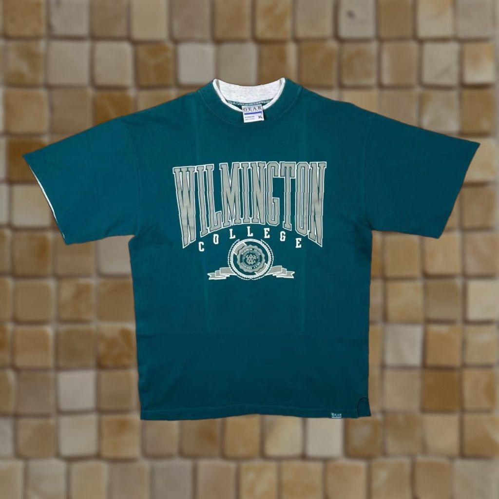 NCAA VINTAGE Gear For Sport NCAA Wilmington College Graphic T-Shirt L XL Green Mens 90s Size US L / EU 52-54 / 3 - 1 Thumbnail