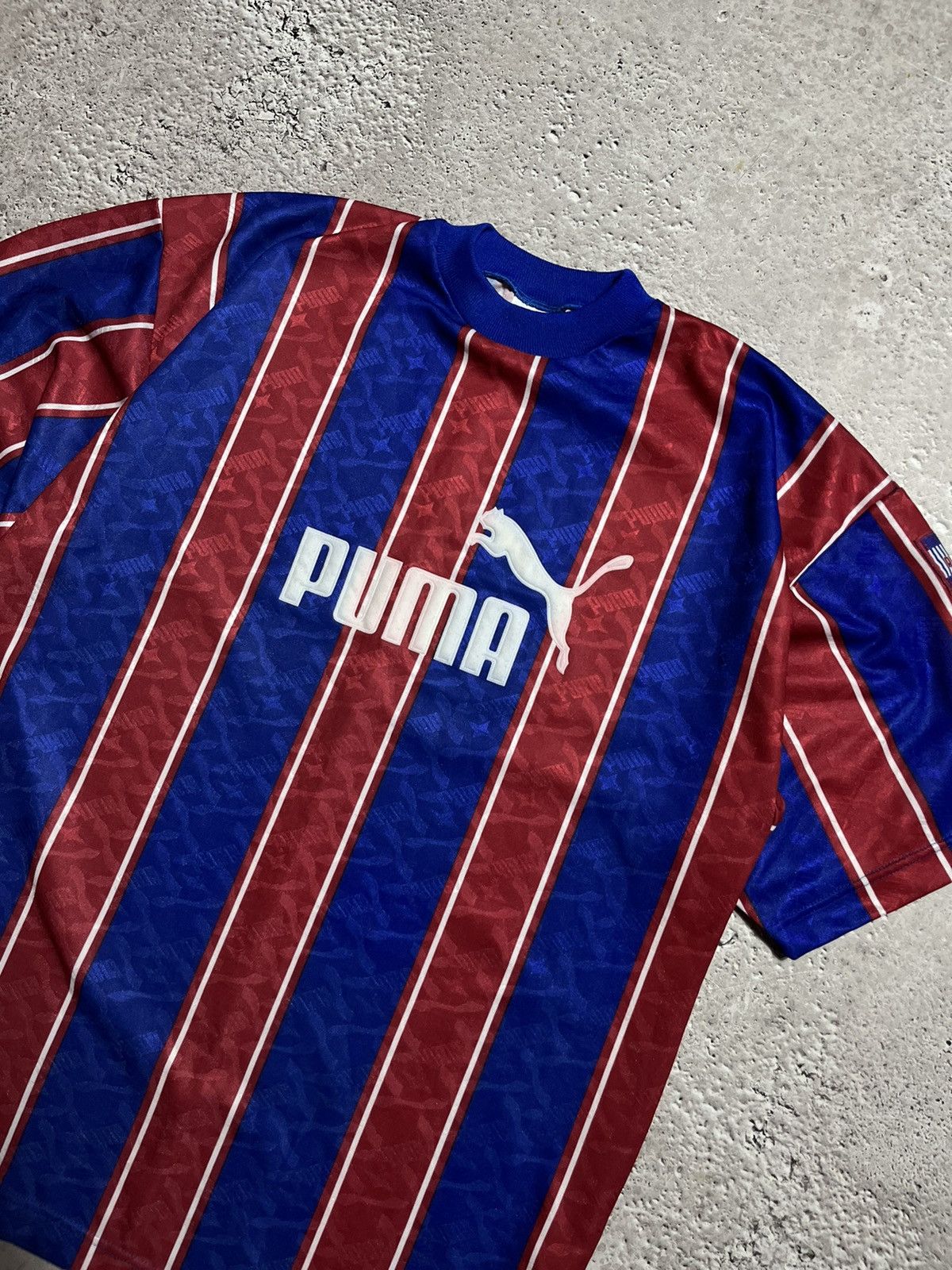 Puma × Vintage Vintage Puma Made in UK Soccer Football Jersey T Shirt Size US M / EU 48-50 / 2 - 4 Thumbnail