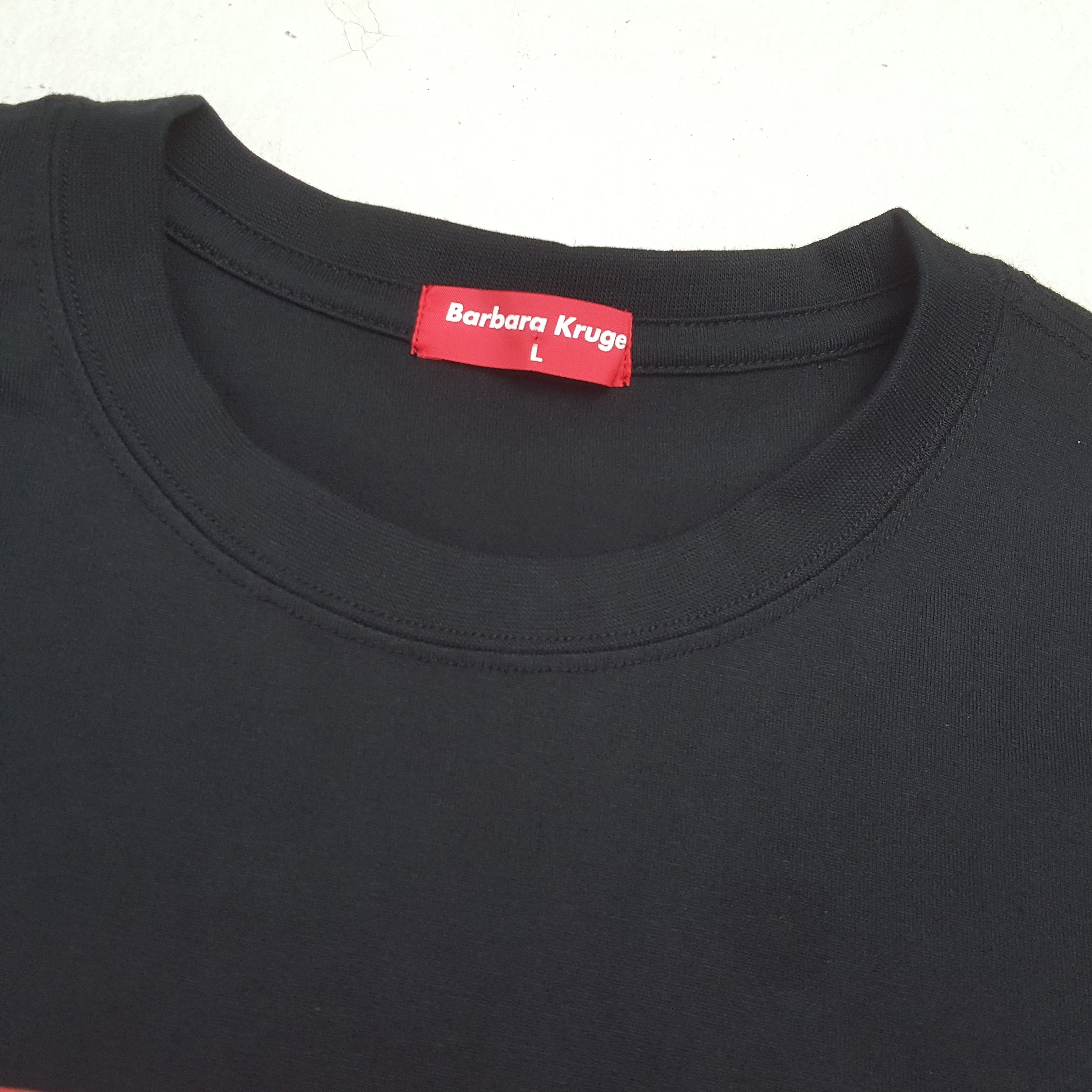 Barbara Kruger × Vintage BARBARA KRUGER x Japanese Brand Tshirt Size US L / EU 52-54 / 3 - 9 Thumbnail