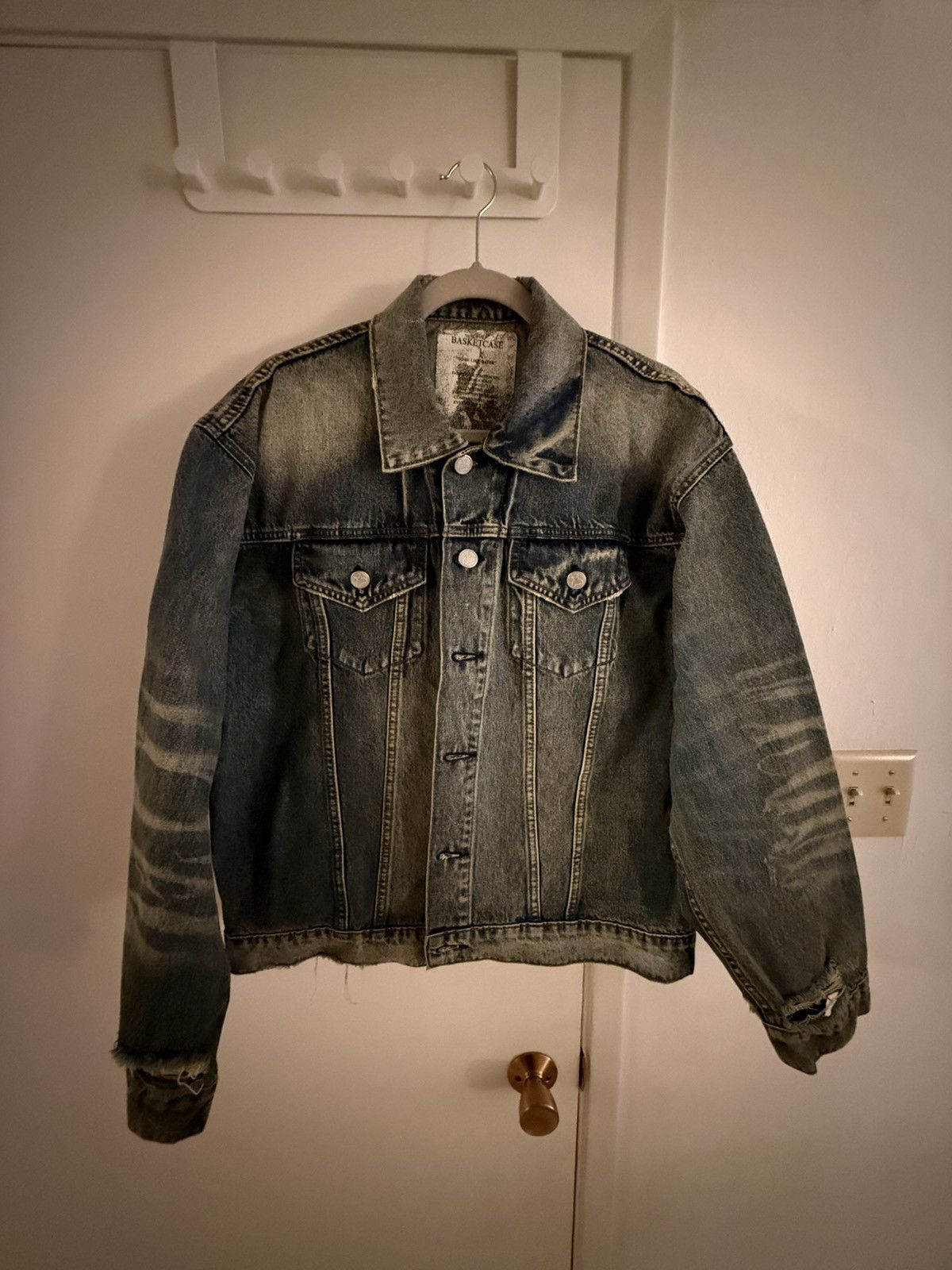 basketcase gallery Basketcase gallery distressed garage blue denim jacket Size US S / EU 44-46 / 1 - 2 Thumbnail