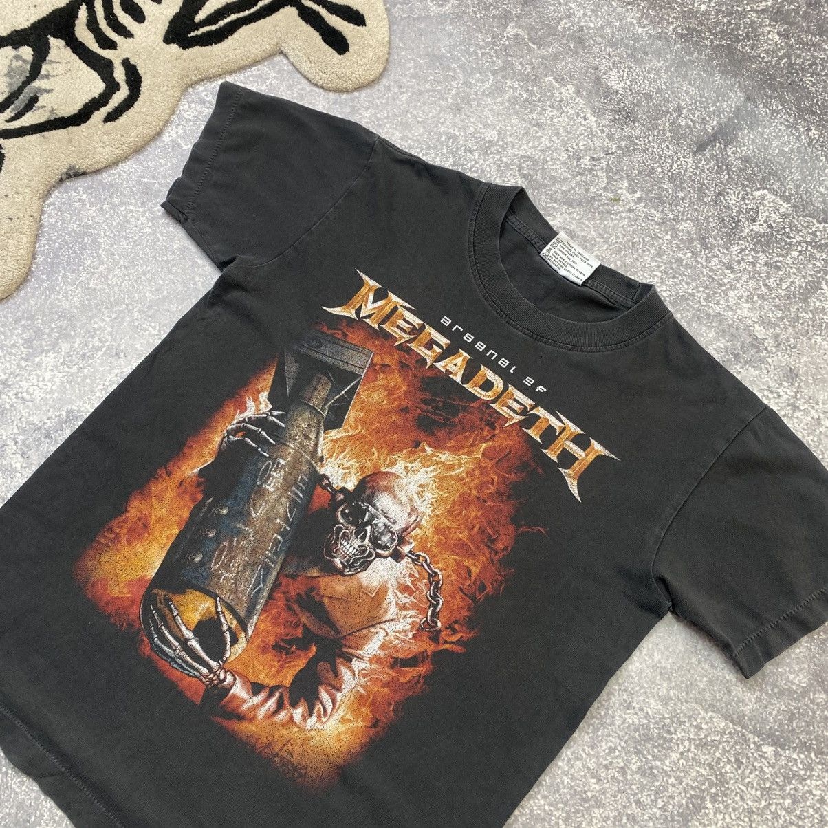 Band Tees Vintage Megadeth 90’s Arcenal of singl stitch the roxx tee Size US M / EU 48-50 / 2 - 2 Thumbnail