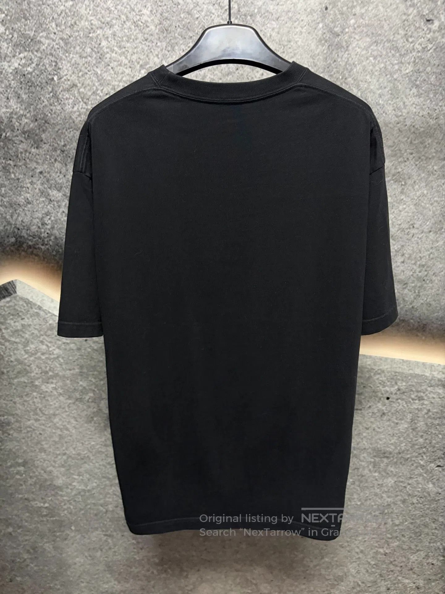 Balenciaga Balenciaga Band Portrait Short-Sleeve Tee. Size US M / EU 48-50 / 2 - 2 Thumbnail