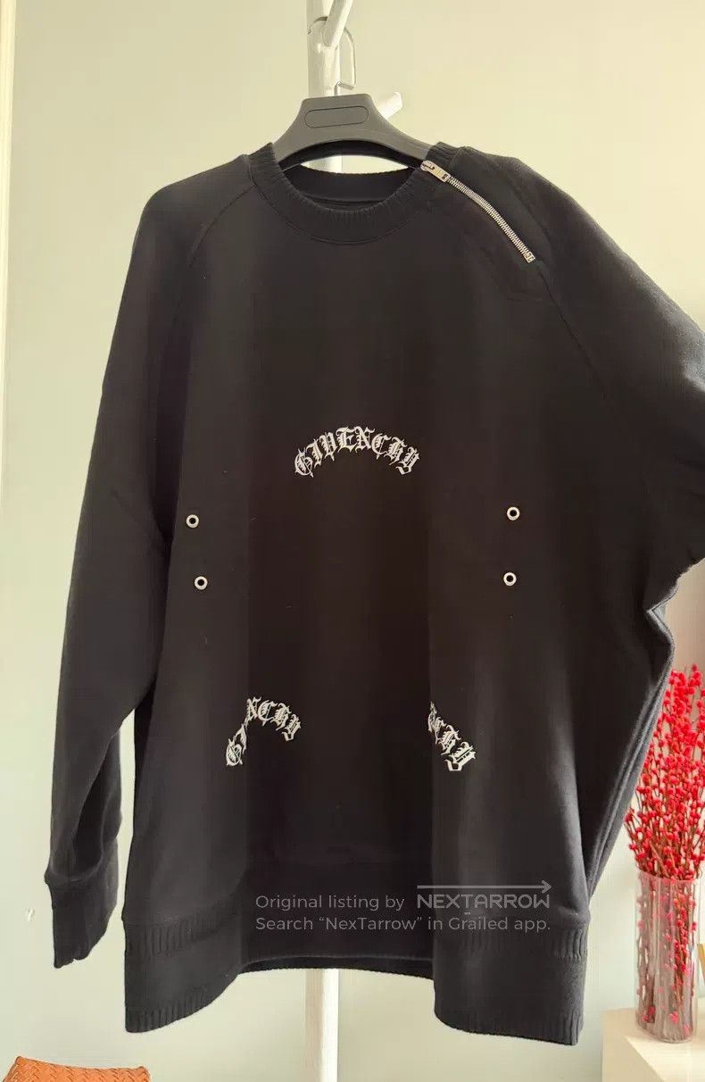 Givenchy Givenchy Black Hoodie Size US L / EU 52-54 / 3 - 1 Thumbnail
