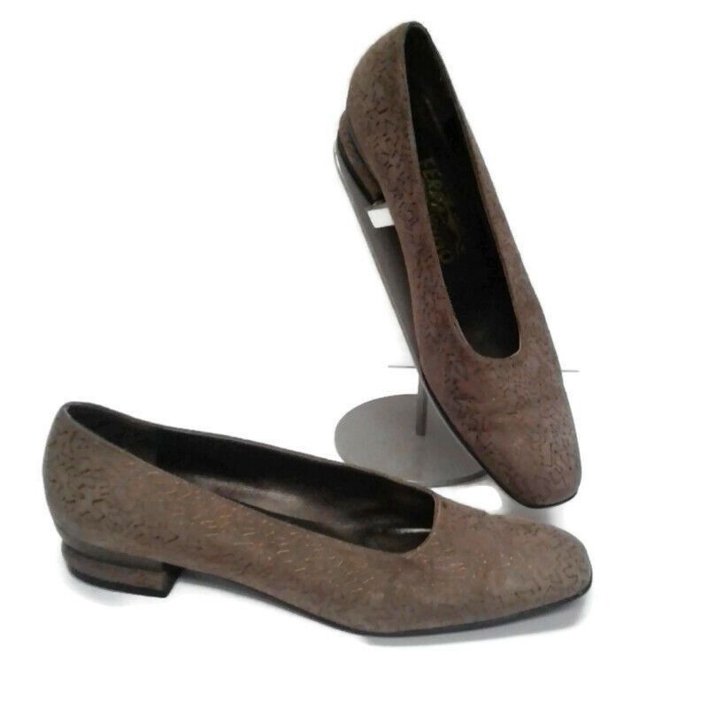 Salvatore Ferragamo Salvatore Ferragamo 8 AA pump shoes Suede Flats Slip on Size US 8 / IT 38 - 1 Thumbnail