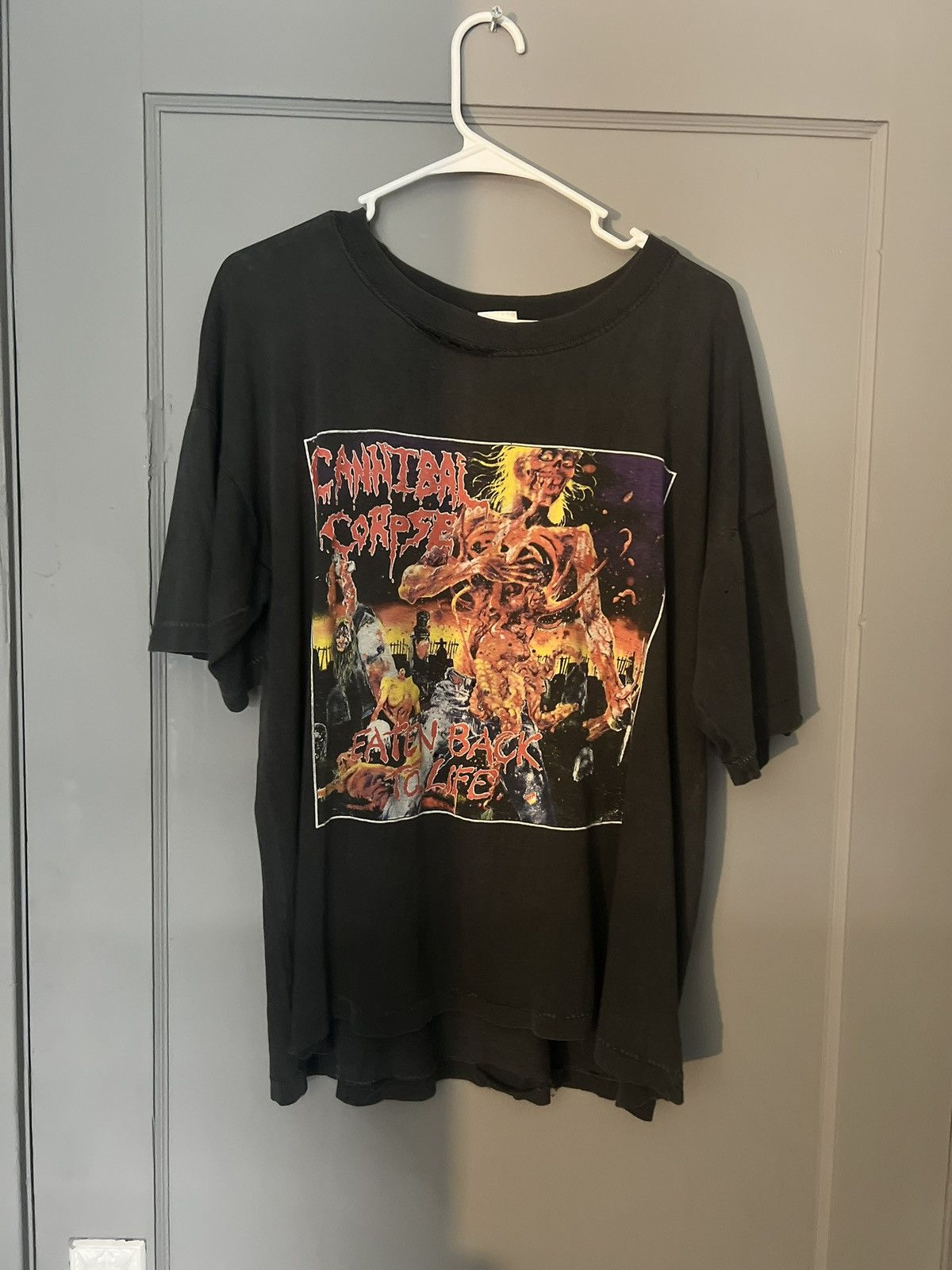 VINTAGE 1991 Cannibal Corpse “eatan back to life” tee FITS M