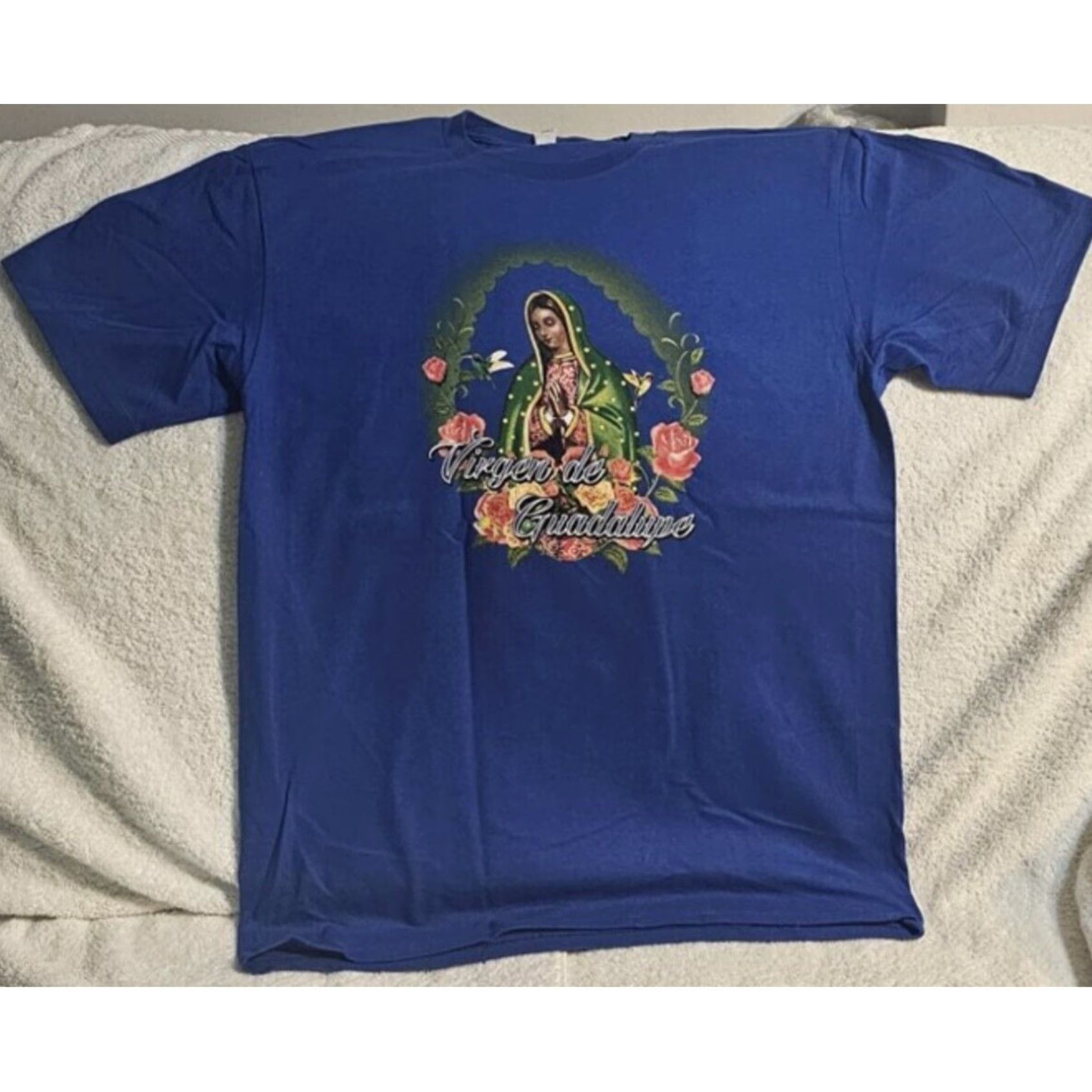 Vintage GUADALUPE VIRGIN MARY RELIGIOUS GRAPHIC TEE BLUE SHORT SLEEVE MENS T-SHIRT Size US M / EU 48-50 / 2 - 3 Thumbnail
