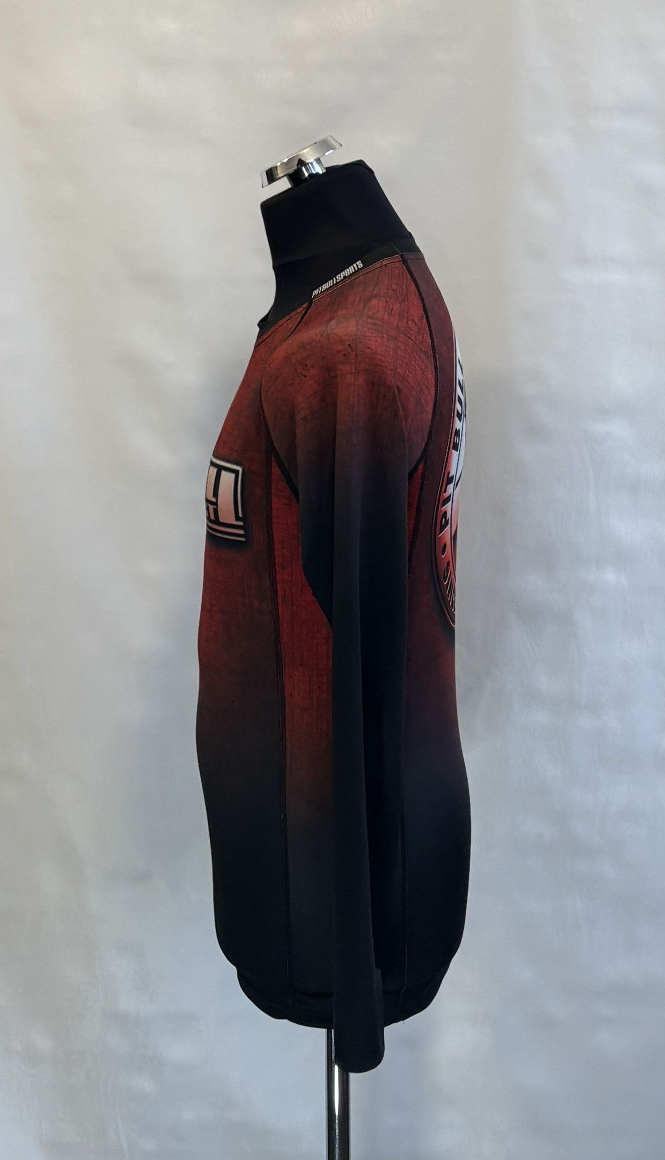Other Rashguard Pit Bull West Coast size. M Size US M / EU 48-50 / 2 - 3 Thumbnail