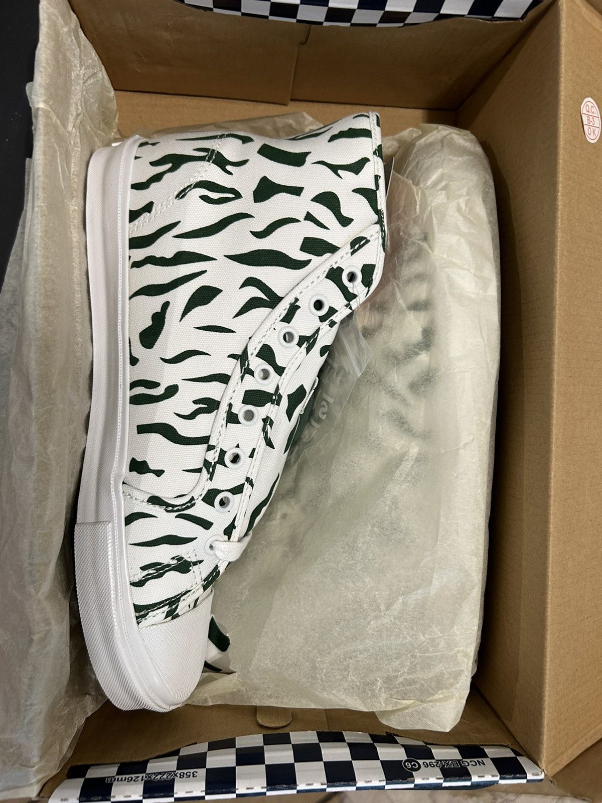 Noah × Vans Vans/ Noah/ Og Style Lx 24 True/ White/ Eden/ size 10 Size US 10 / EU 43 - 2 Thumbnail
