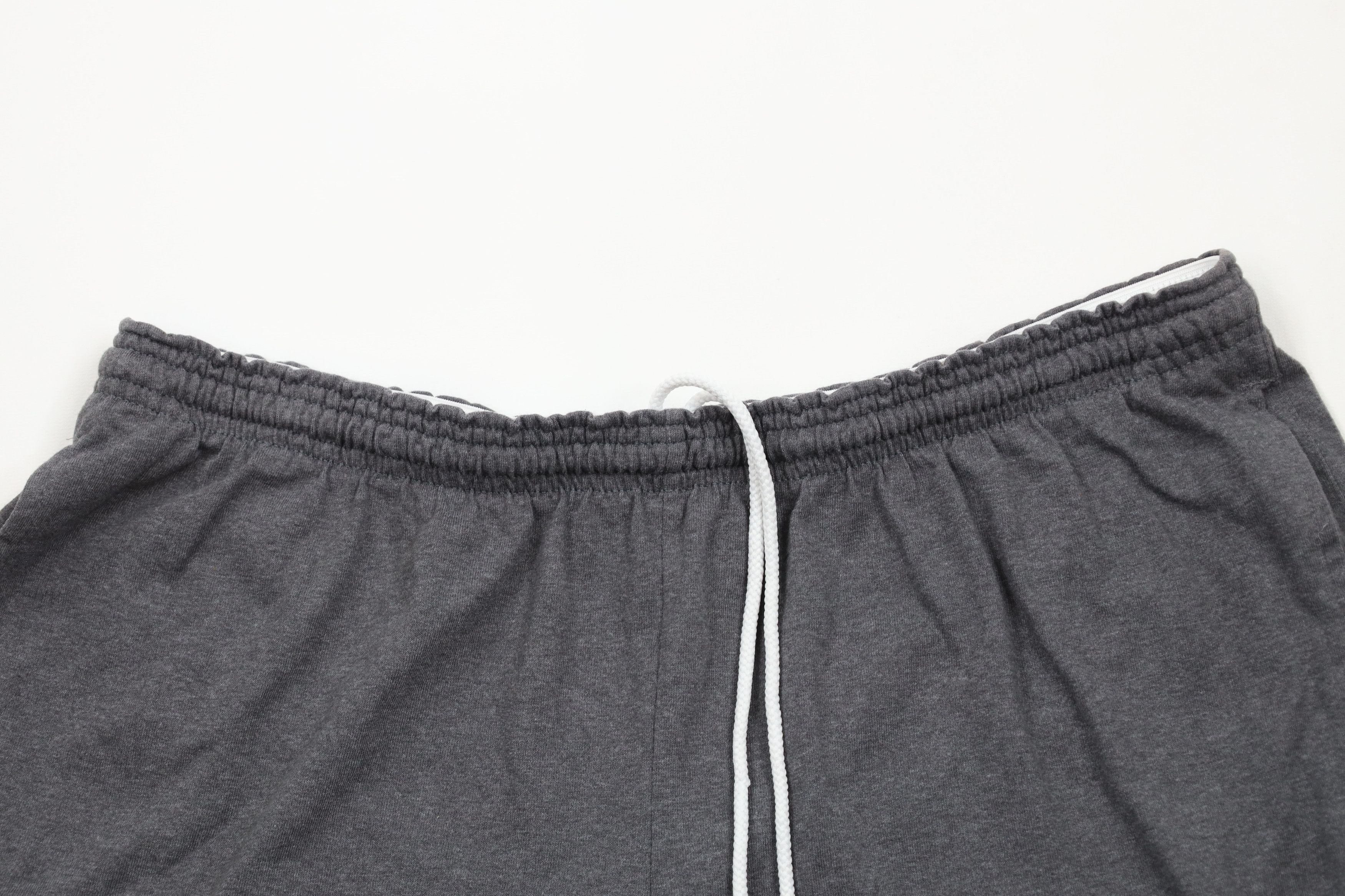 Champion × Vintage Vintage Y2K Champion Classic Logo Above Knee Shorts Gray Size US 36 / EU 52 - 2 Thumbnail