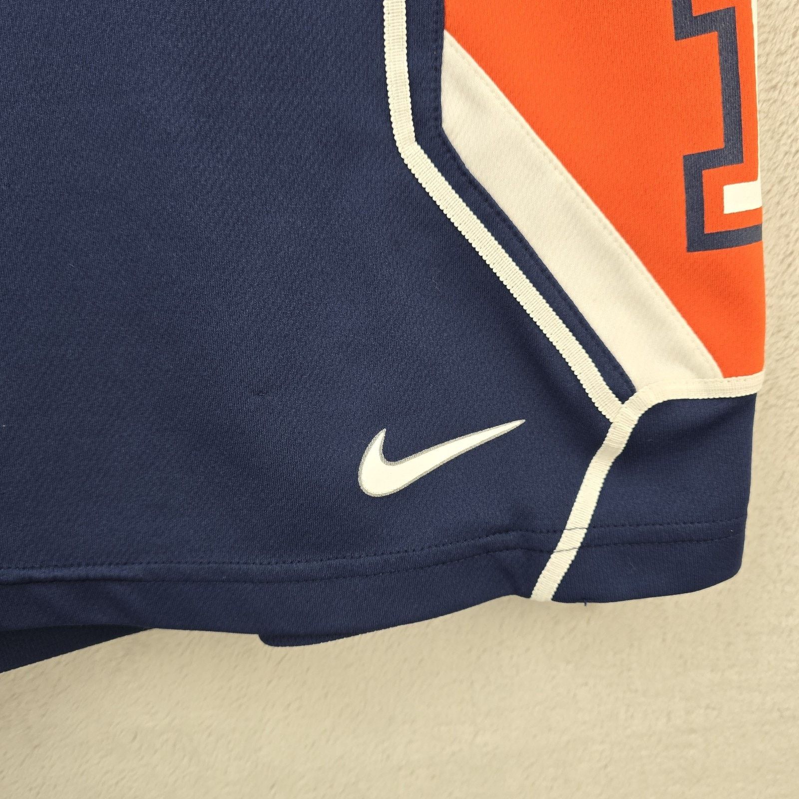 Nike Vintage Nike Illinois Fighting Illini Basketball Shorts XL Size US 36 / EU 52 - 2 Thumbnail