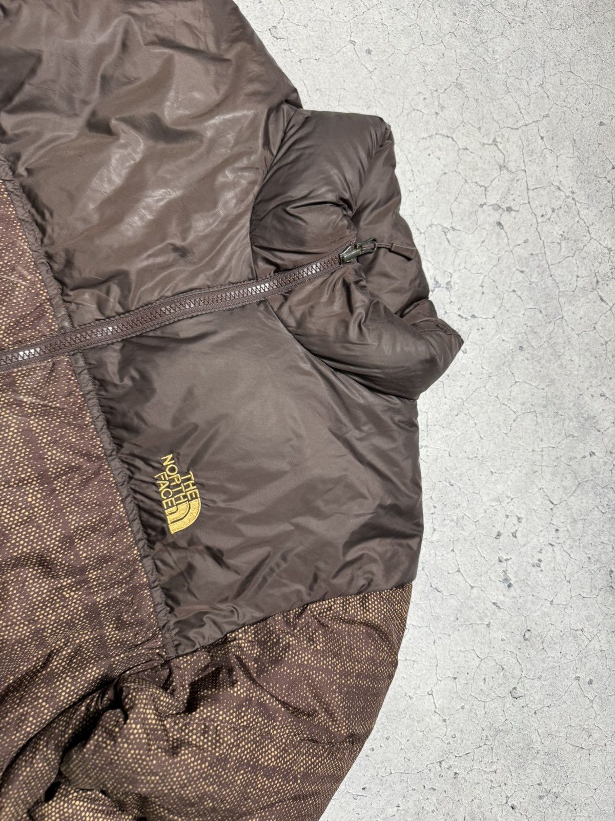 The North Face Vintage The North Face Brown Hype Puffer Down Jacket Size US L / EU 52-54 / 3 - 5 Thumbnail
