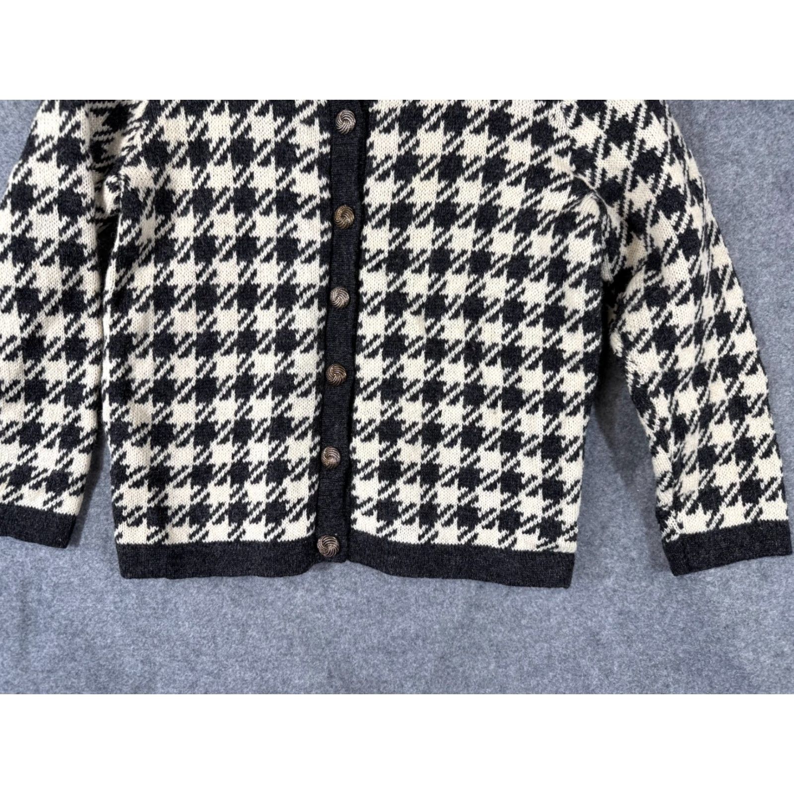 Vintage Sheeps Clothing Forewe Wool Sweater Womens S Ivory Black Houndstooth Cardigan Crew Neck Long Sleeve Knit Button Size S / US 4 / IT 40 - 4 Thumbnail
