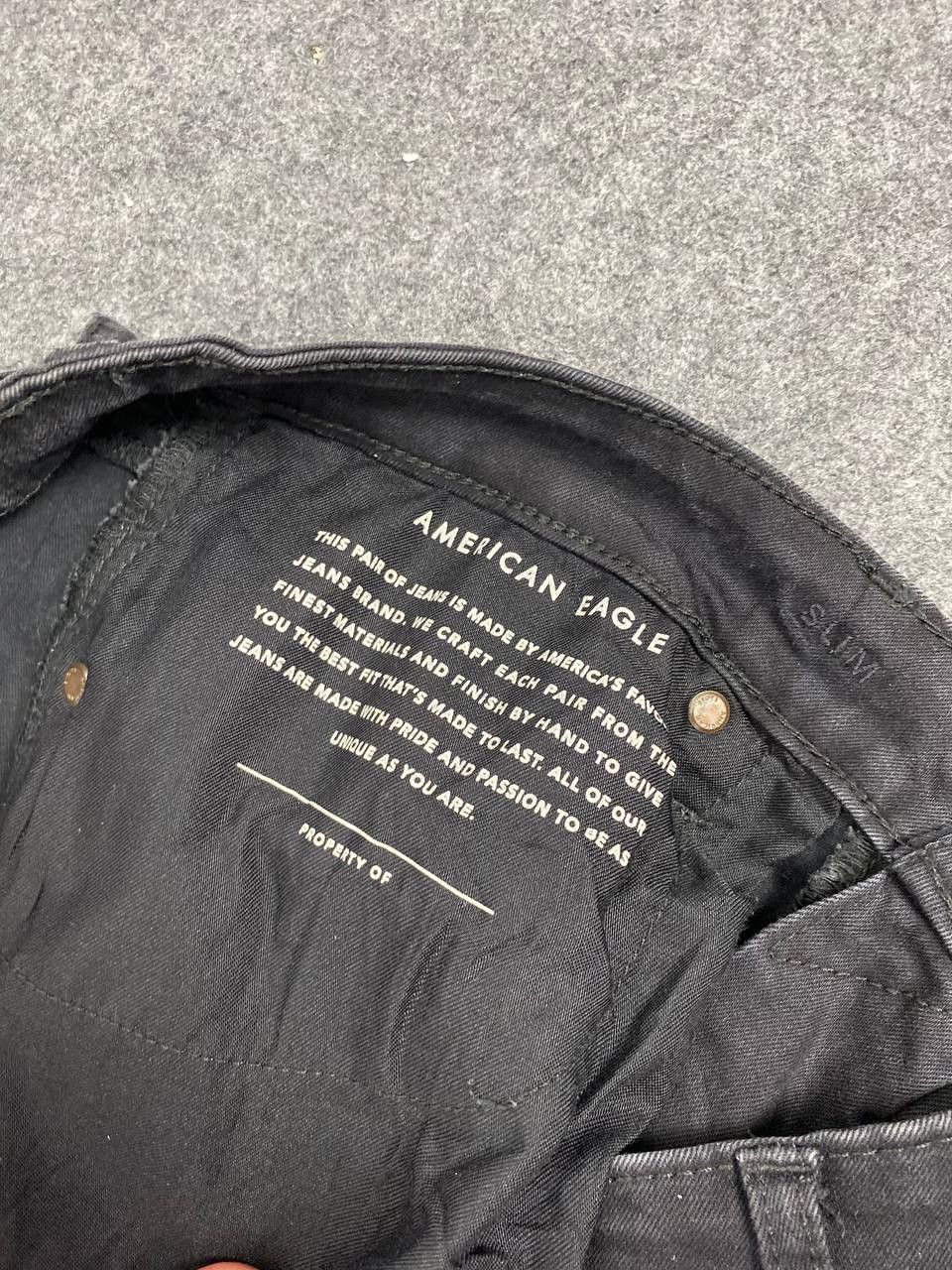 American Eagle Outfitters american eagles slim distressed denim Size US 35 - 13 Thumbnail