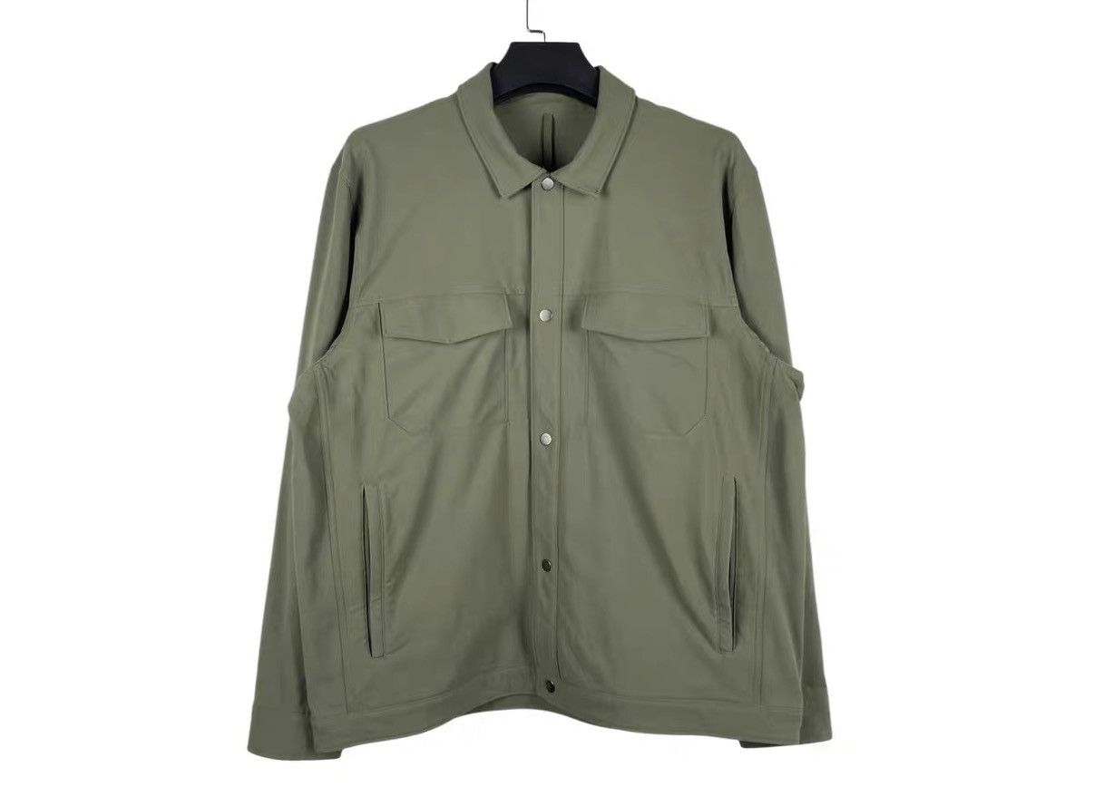 Lululemon Lululemon Twill Utility Olive Twill Functional Jacket J31 Size US XL / EU 56 / 4 - 1 Thumbnail