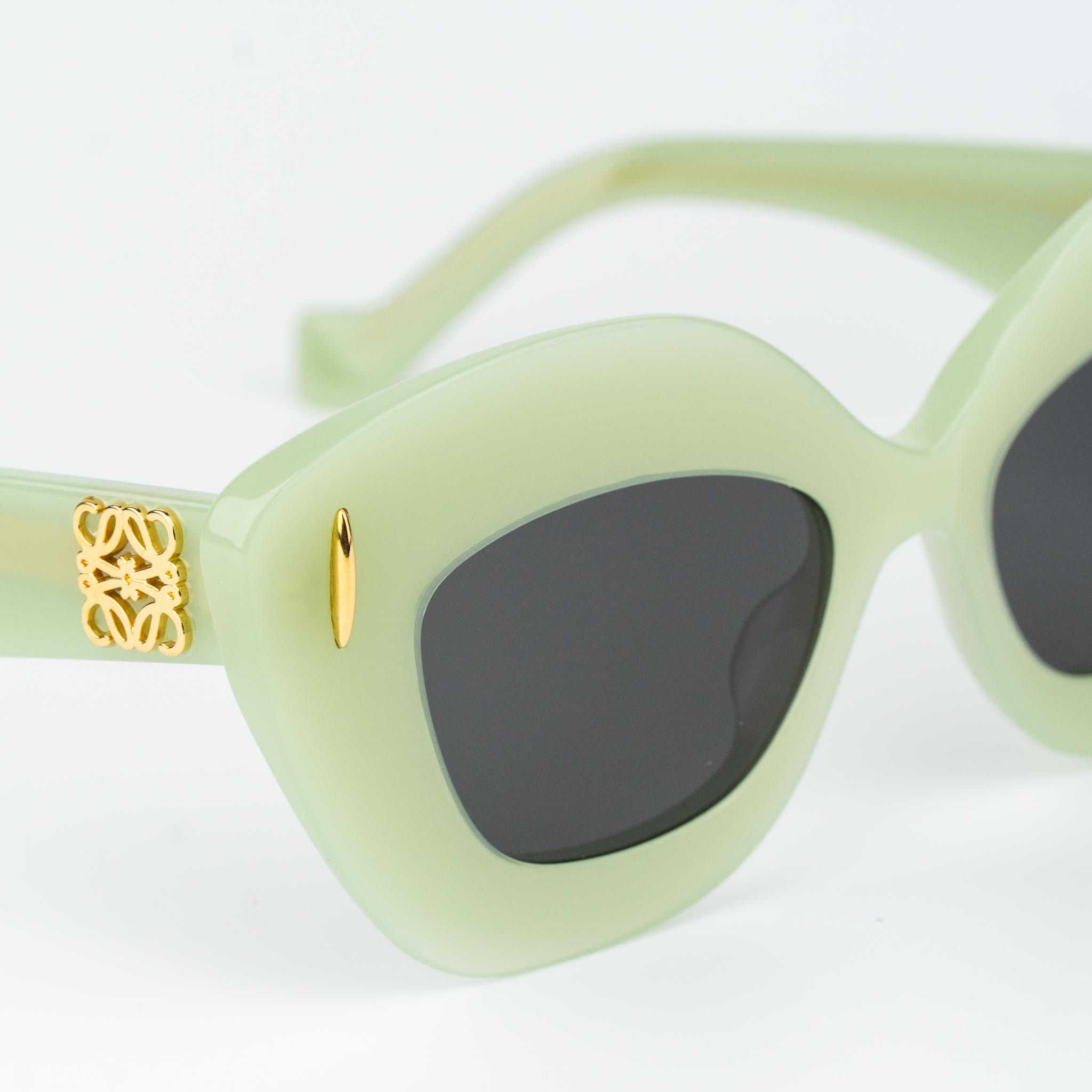Loewe Loewe Women Sunglasses LW40127I ANAGRAM 95A NEW AUTHENTIC Size ONE SIZE - 6 Thumbnail