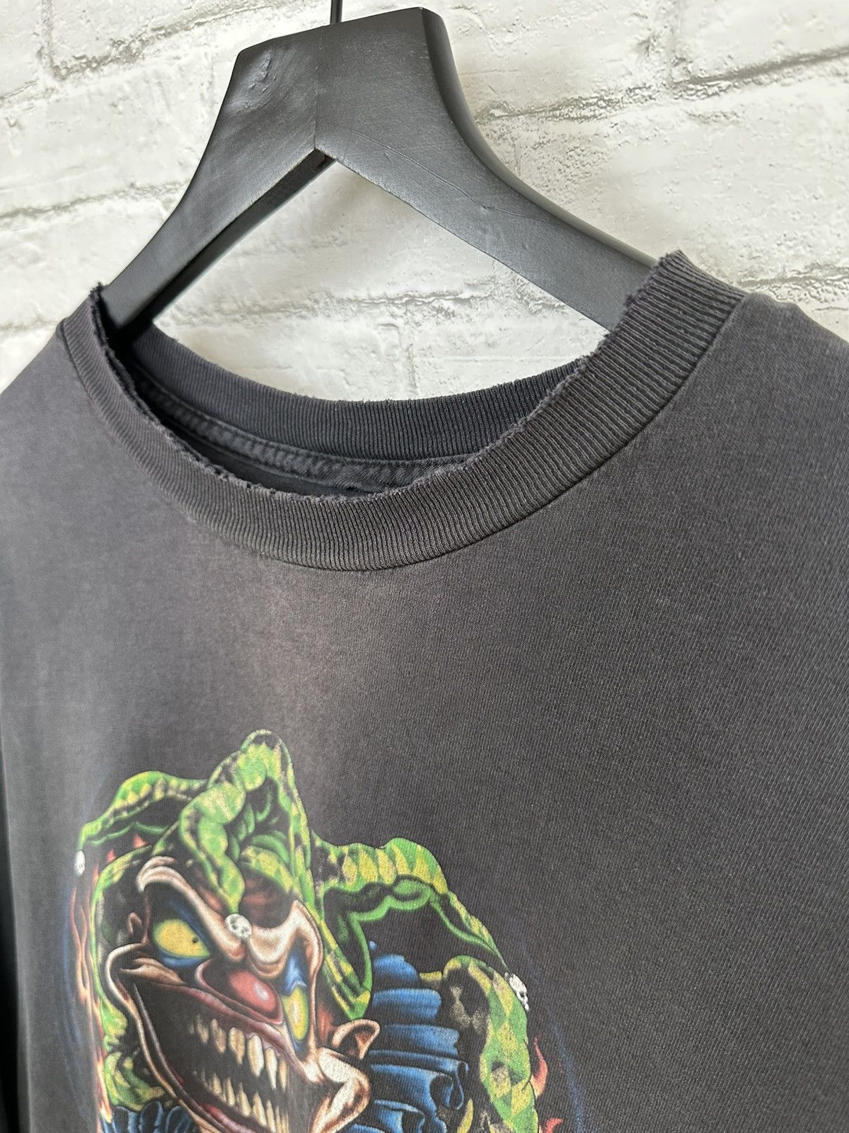 Vintage (L) THRASHED DEMENTED CLOWN Faded Vintage Longsleeve Tee Size US L / EU 52-54 / 3 - 6 Thumbnail