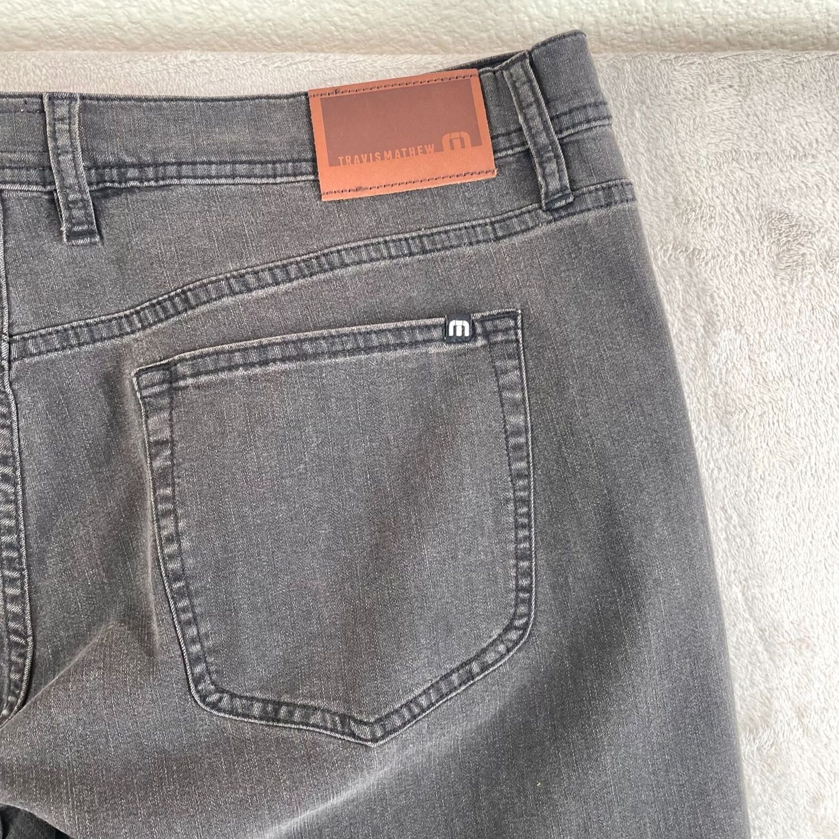TravisMathew Travis Mathew Legacy Featherweight Jeans Men 40x34 Vintage Charcoal NWT 79 Size US 40 / EU 56 - 5 Thumbnail