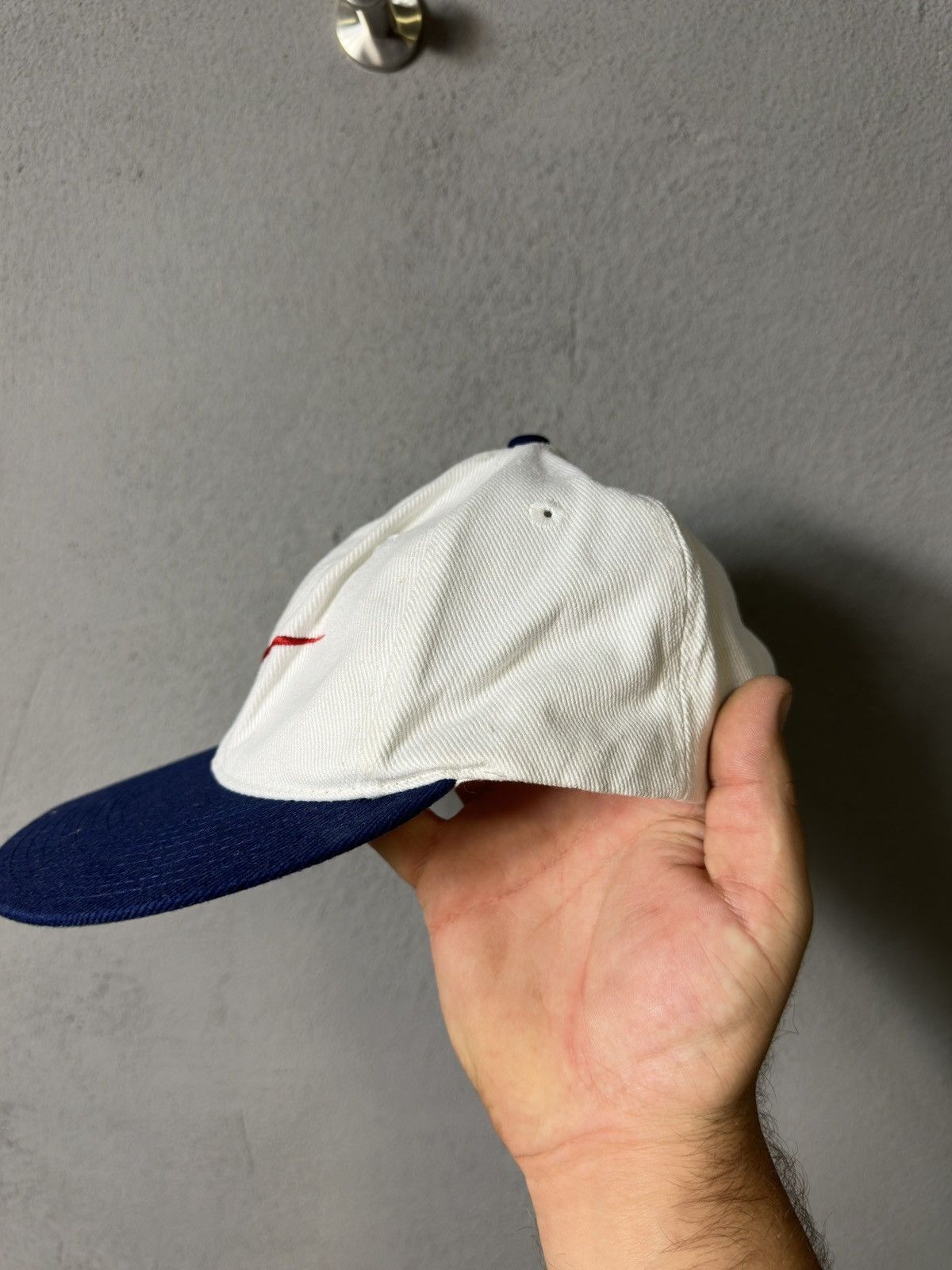 Nike × Vintage Nike vintage White Cap Size ONE SIZE - 2 Thumbnail