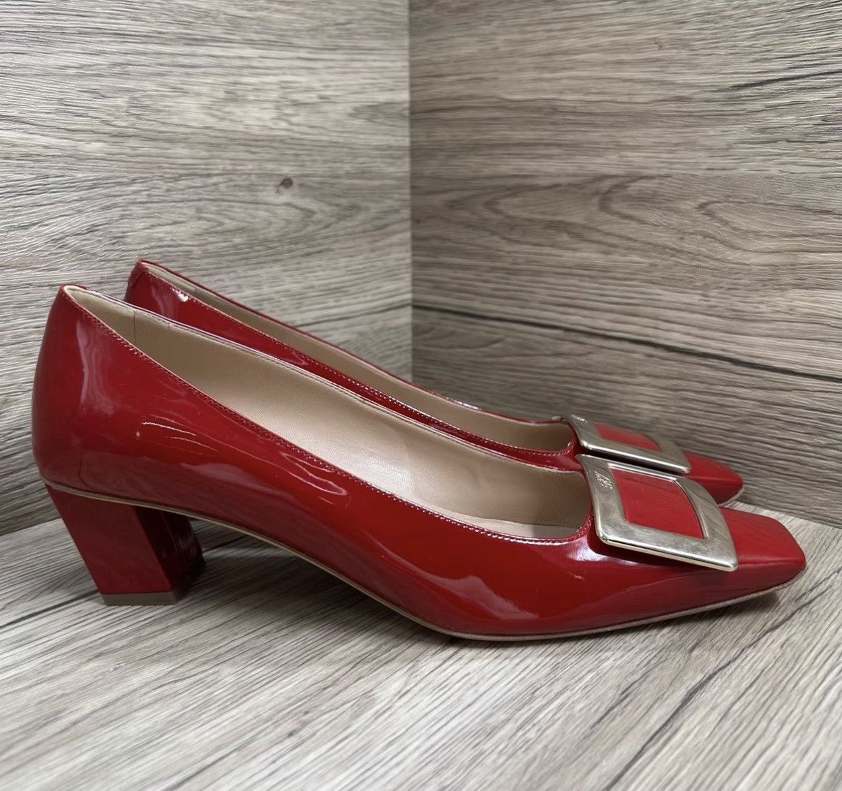 Roger Vivier Roger Vivier Red Square Buckle Mid-Heel Shoes J41 Size US 9 / IT 39 - 3 Thumbnail