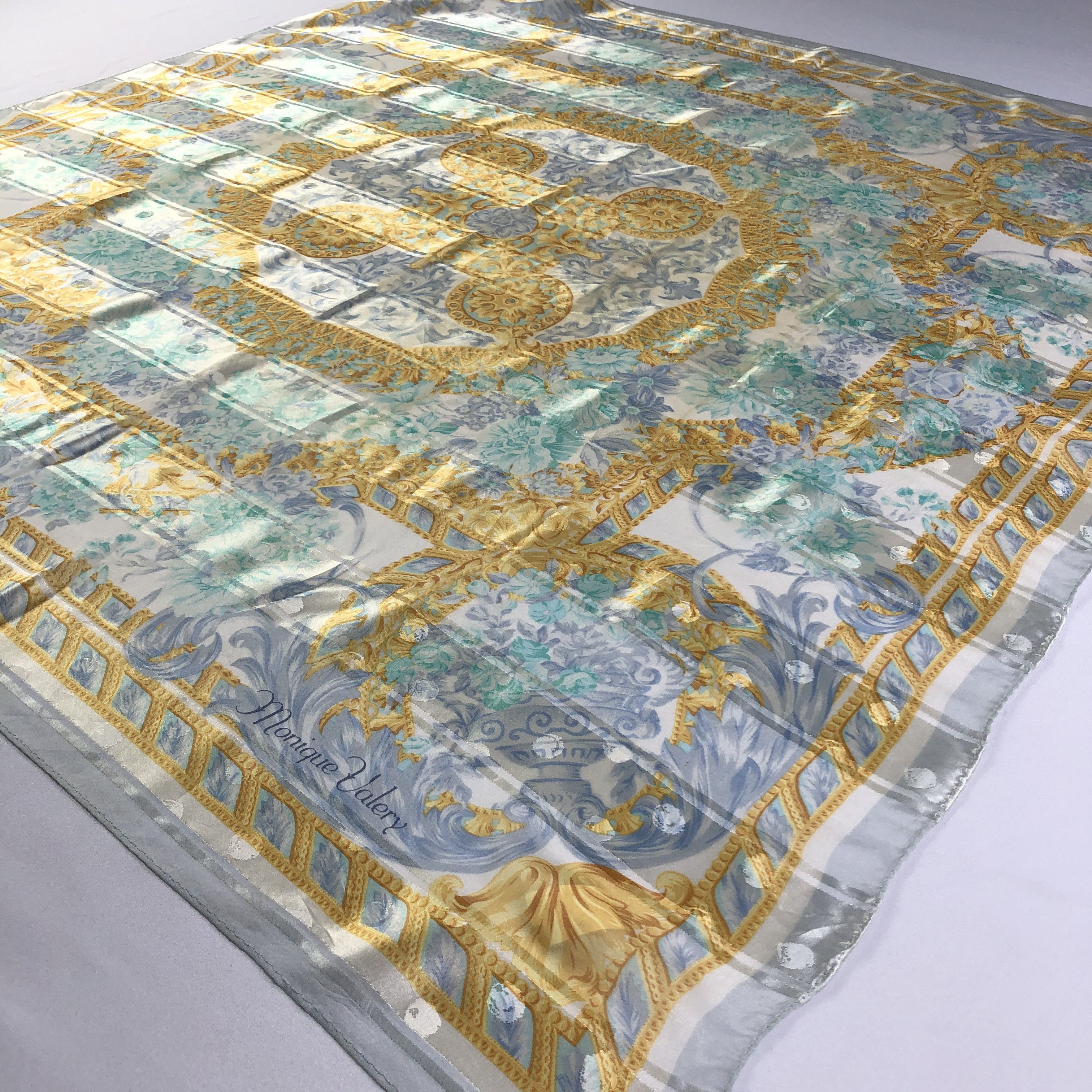 Vintage Vintage Monique Valery Silk Scarf Size ONE SIZE - 4 Thumbnail