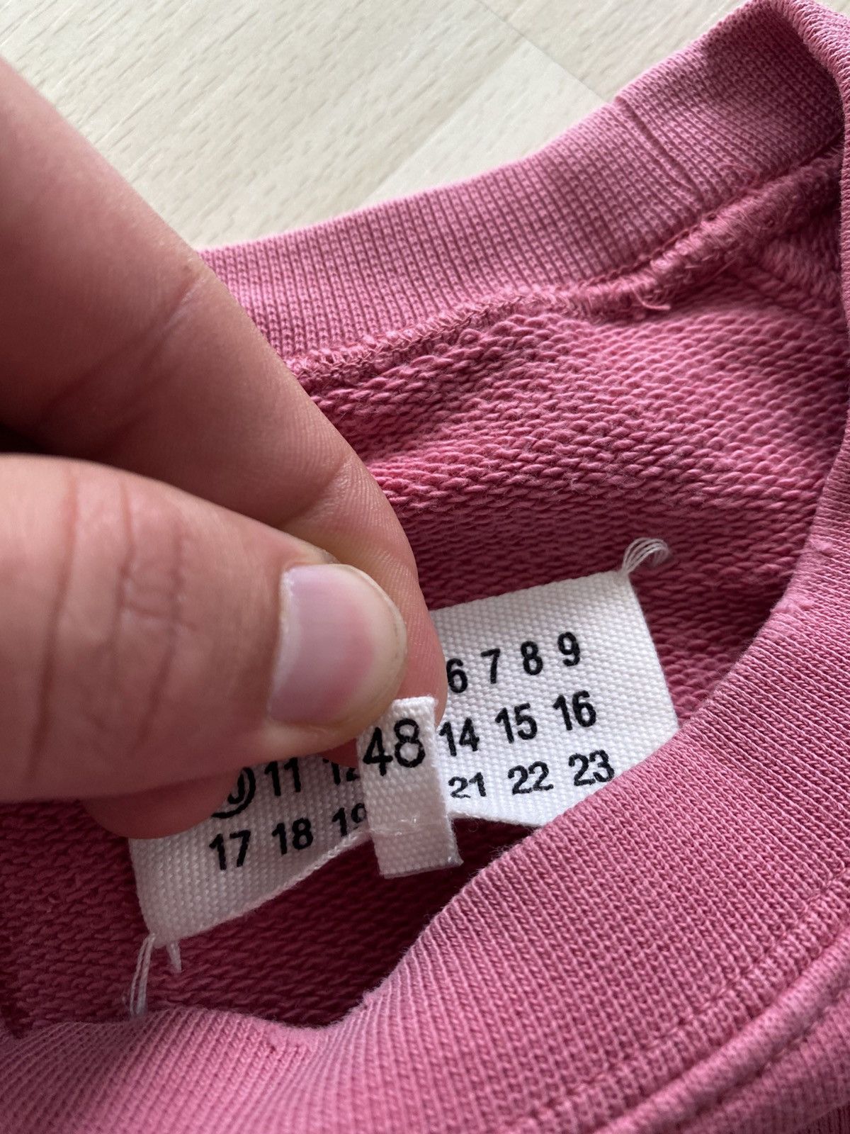 Maison Margiela Maison Margiela Turn It Up Dense Aw18 Sweatshirt Tee Size M / US 6-8 / IT 42-44 - 5 Thumbnail
