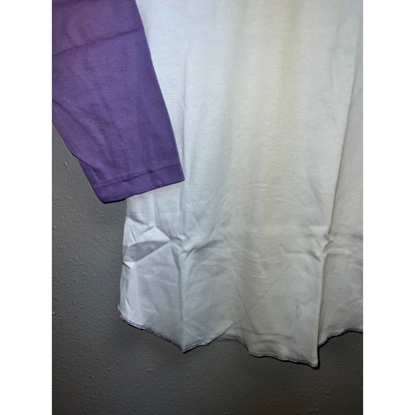 Vintage 80s Women's Lucky Star White Purple Raglan Shirt Grape M Size M / US 6-8 / IT 42-44 - 5 Thumbnail