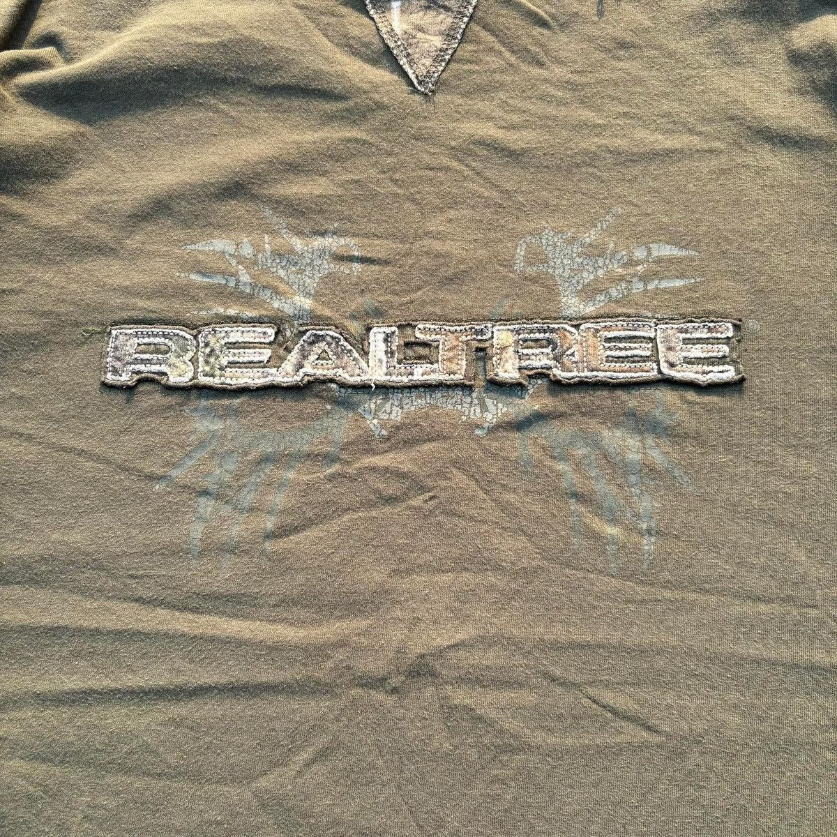 Realtree RealTree Embossed Logo Long Sleeve Tee Faded Size US L / EU 52-54 / 3 - 2 Thumbnail