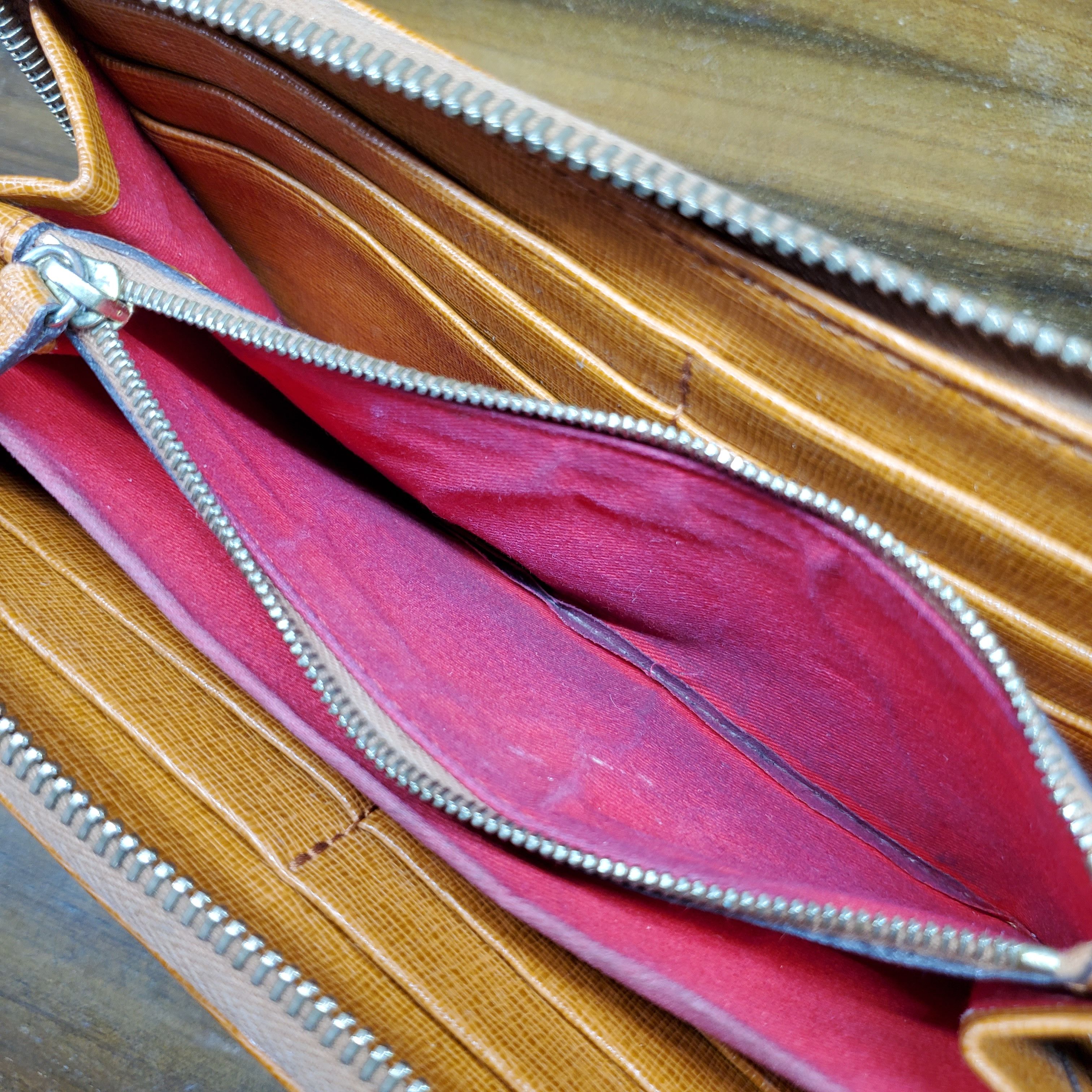Dooney & Bourke Dooney & Bourke 8x4" Continental Wallet Brown Tan Zip Around Size ONE SIZE - 6 Thumbnail