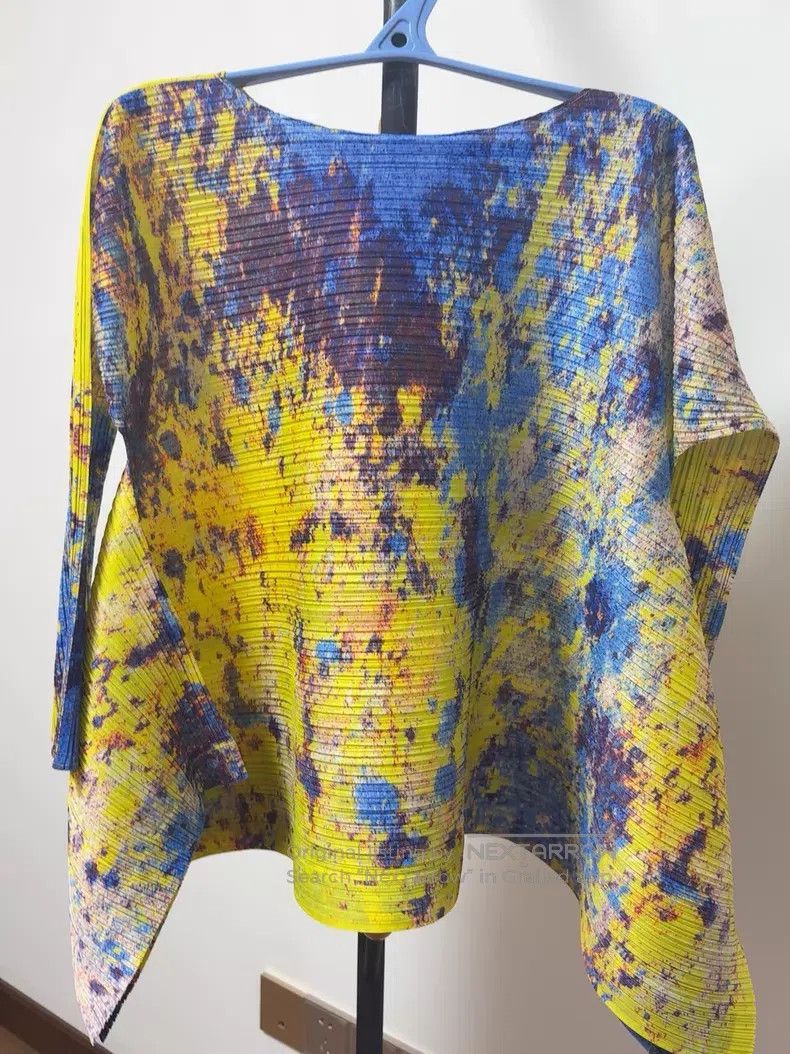 Issey Miyake Issey Miyake Horizontal Starry Sky Top Size L / US 10 / IT 46 - 1 Thumbnail