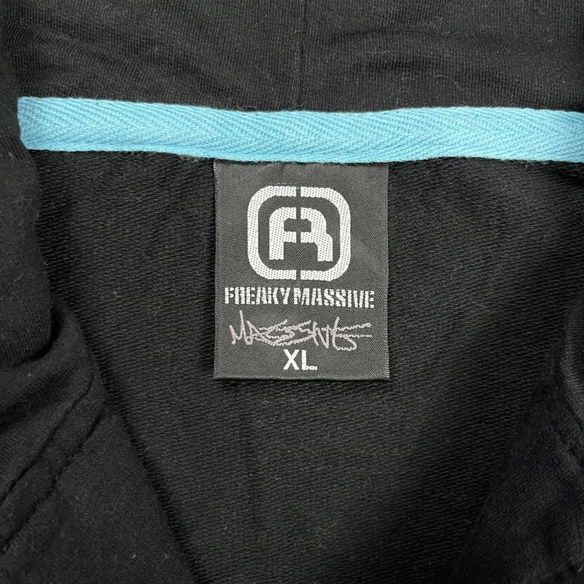 Japanese Brand Freaky massive skeleton full zip thumbhole zip hoodie Size US XL / EU 56 / 4 - 13 Thumbnail