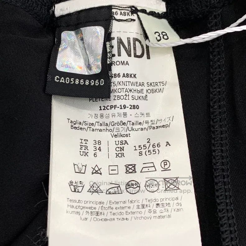 Fendi Fendi Black logo letter embossed all-over print knitted sk Size 42" / US 20 - 6 Thumbnail