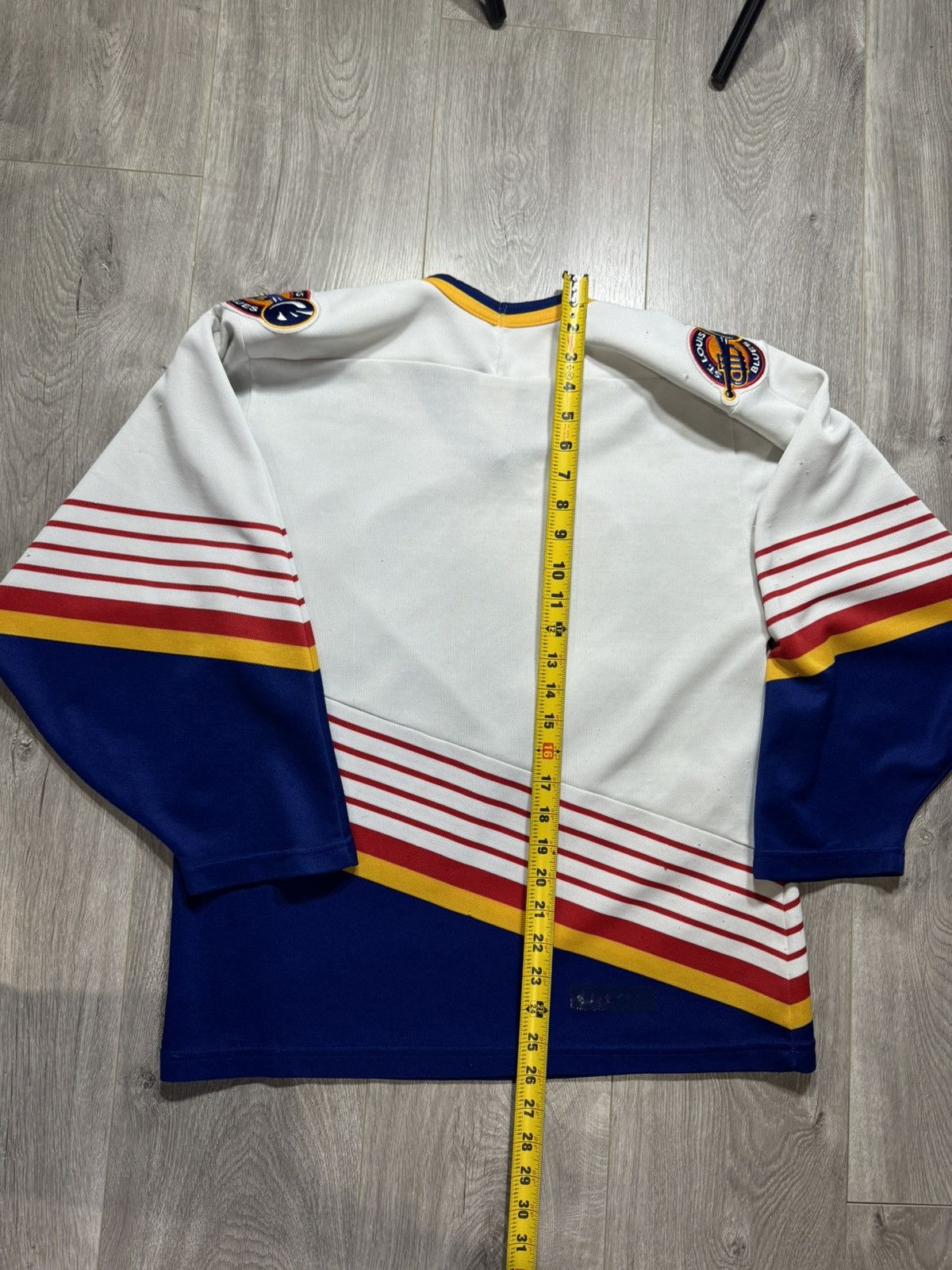 Ccm × Vintage Vintage St Louis Blues Jersey Small CCM Mens White Maska Size US S / EU 44-46 / 1 - 10 Thumbnail