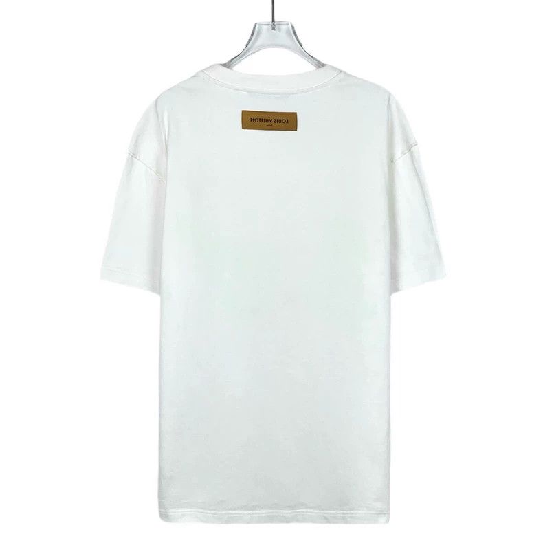 Louis Vuitton Louis Vuitton White monogrammed embroidered cotton crew ne Size US XXL / EU 58 / 5 - 2 Thumbnail