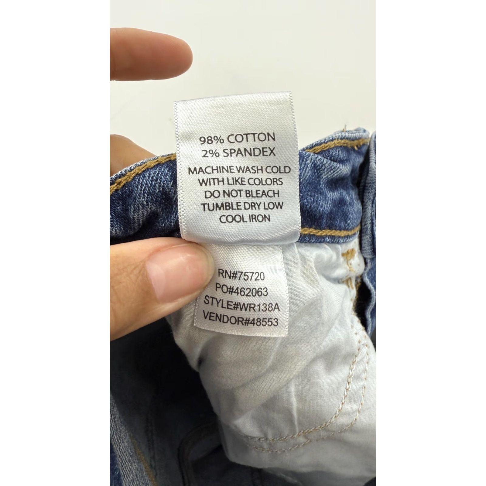 Vintage Willow & Root Jeans Womens 24 Blue Distressed Mom High Rise Denim Stretch Casual Everyday Wear Size 42" / US 20 - 4 Thumbnail