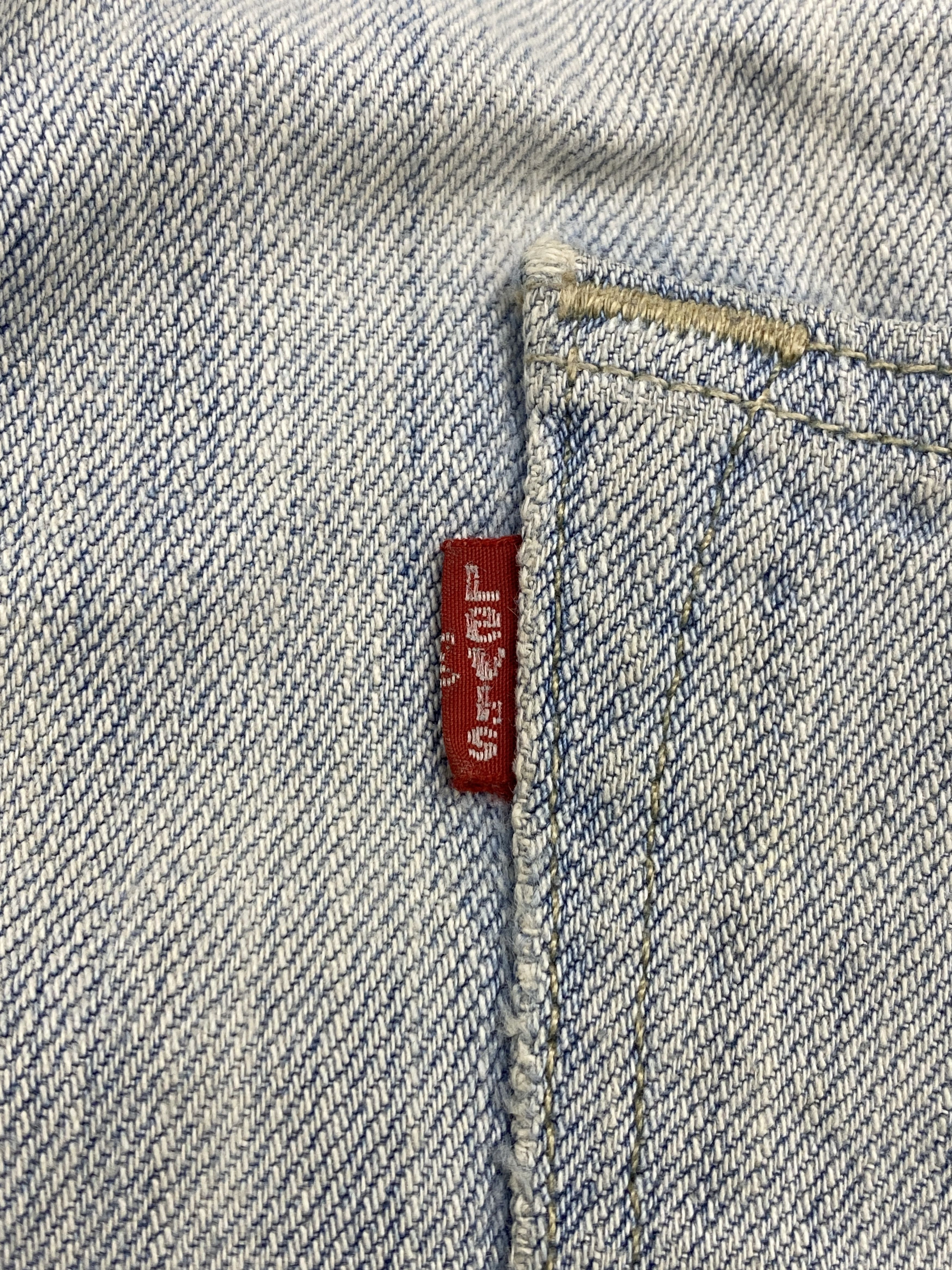 Levi's × Vintage Light Washed Vintage Levis 501 Denim Jeans Size US 38 / EU 54 - 6 Thumbnail