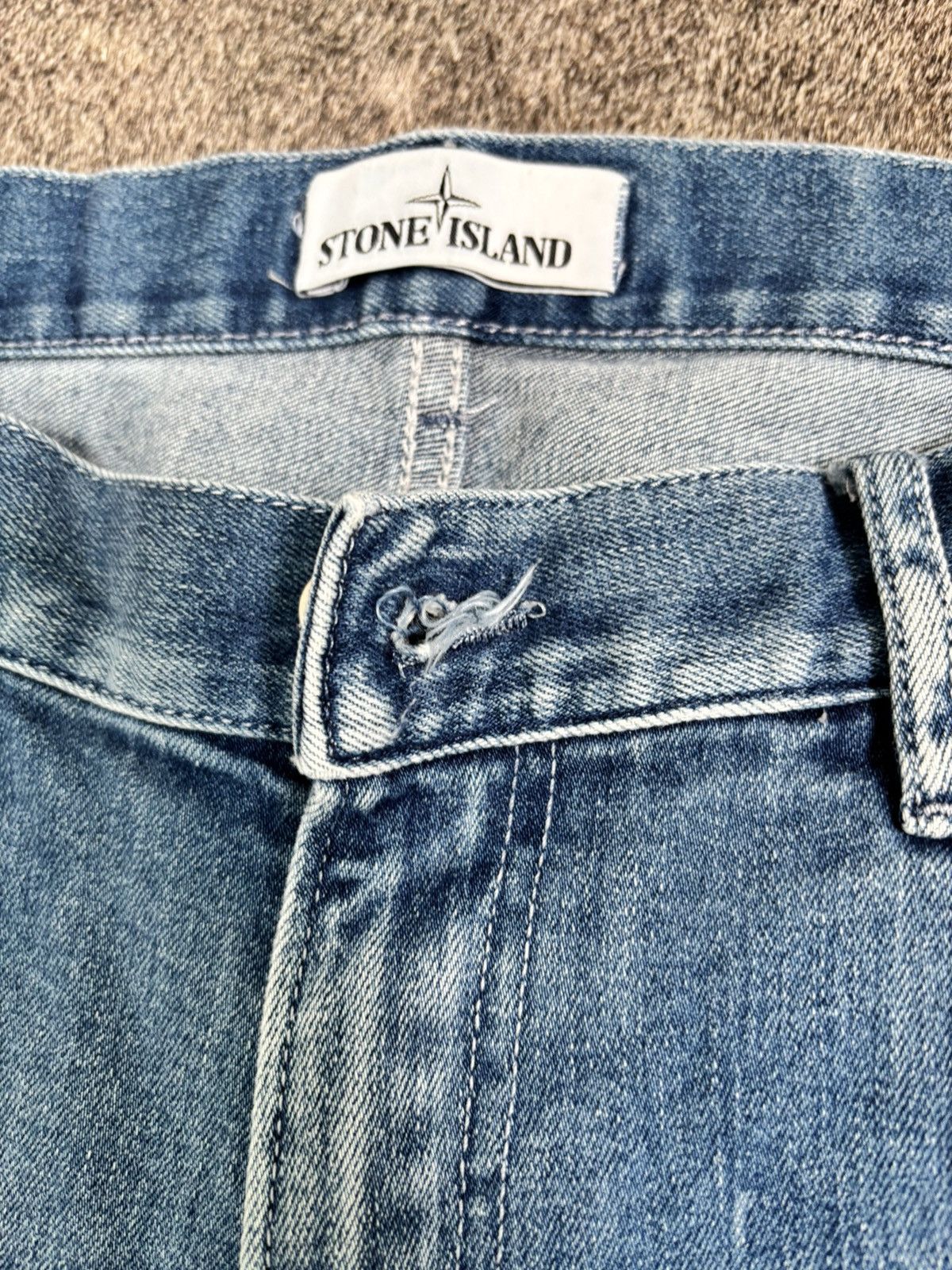Stone Island Blue Light Wash Stone Island Jeans Size 31W Size 34L 31x34 Size US 31 - 8 Thumbnail