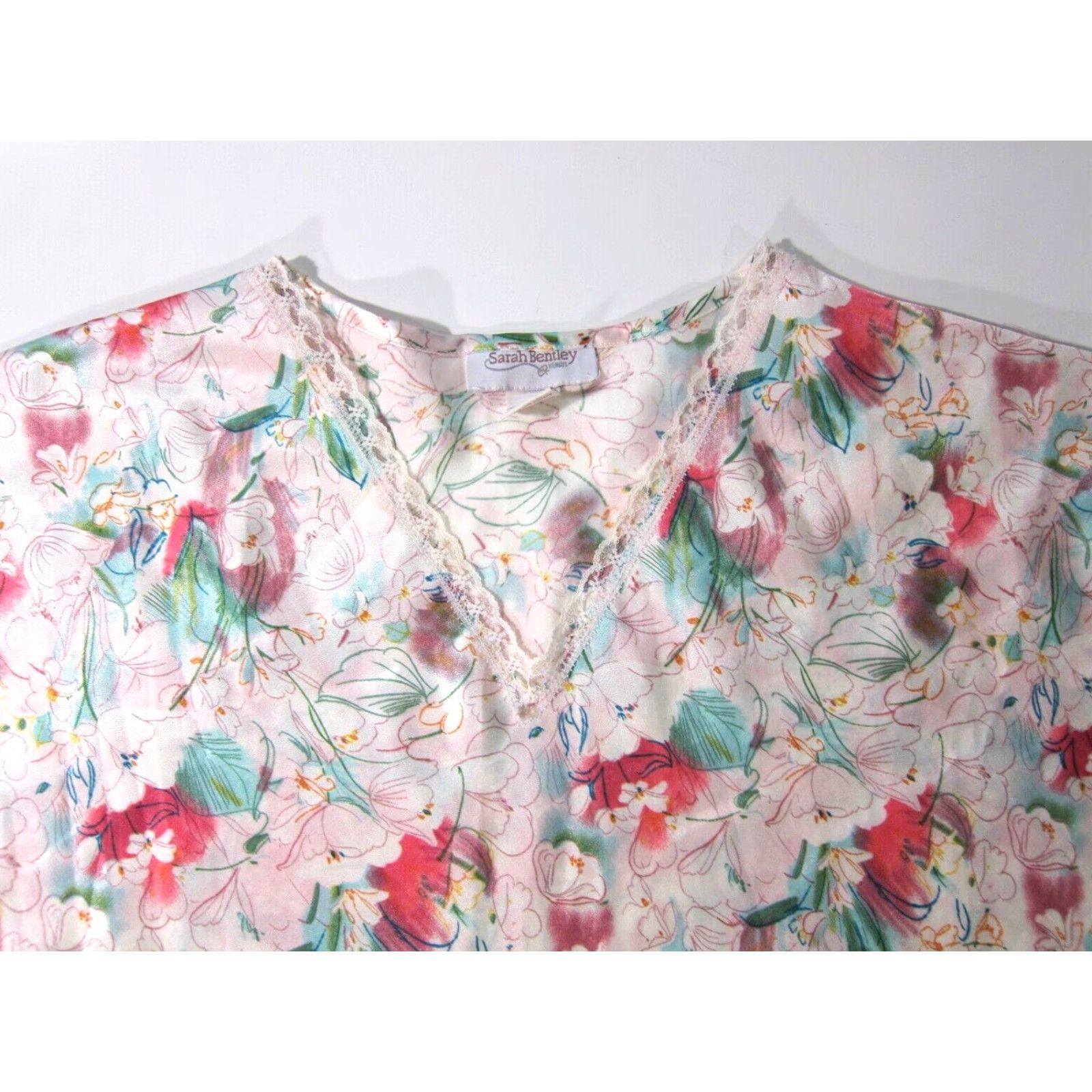 Pinko Vintage Sarah Bentley Intimates Pink Green Floral Lace V-Neck Cami Nightgown M Size ONE SIZE - 4 Thumbnail