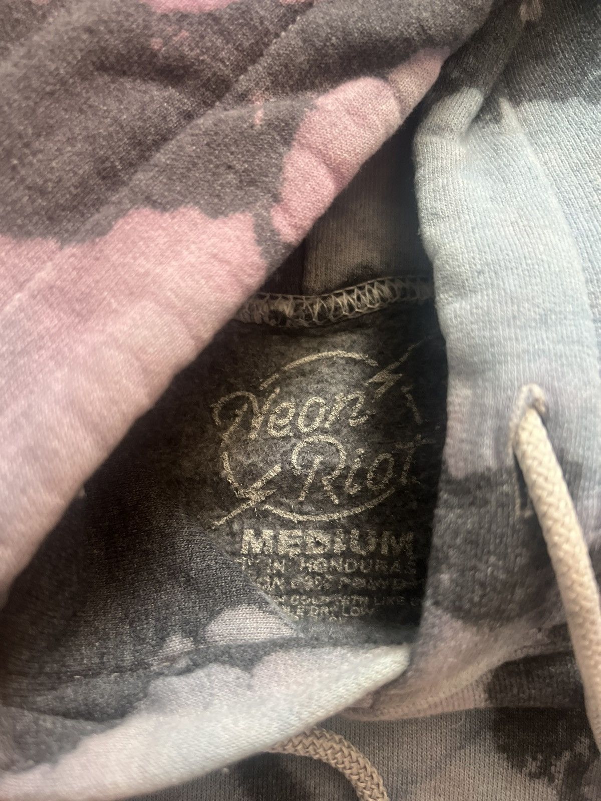 Vintage ‘Looking into the soul’ Hoodie Size US M / EU 48-50 / 2 - 5 Thumbnail