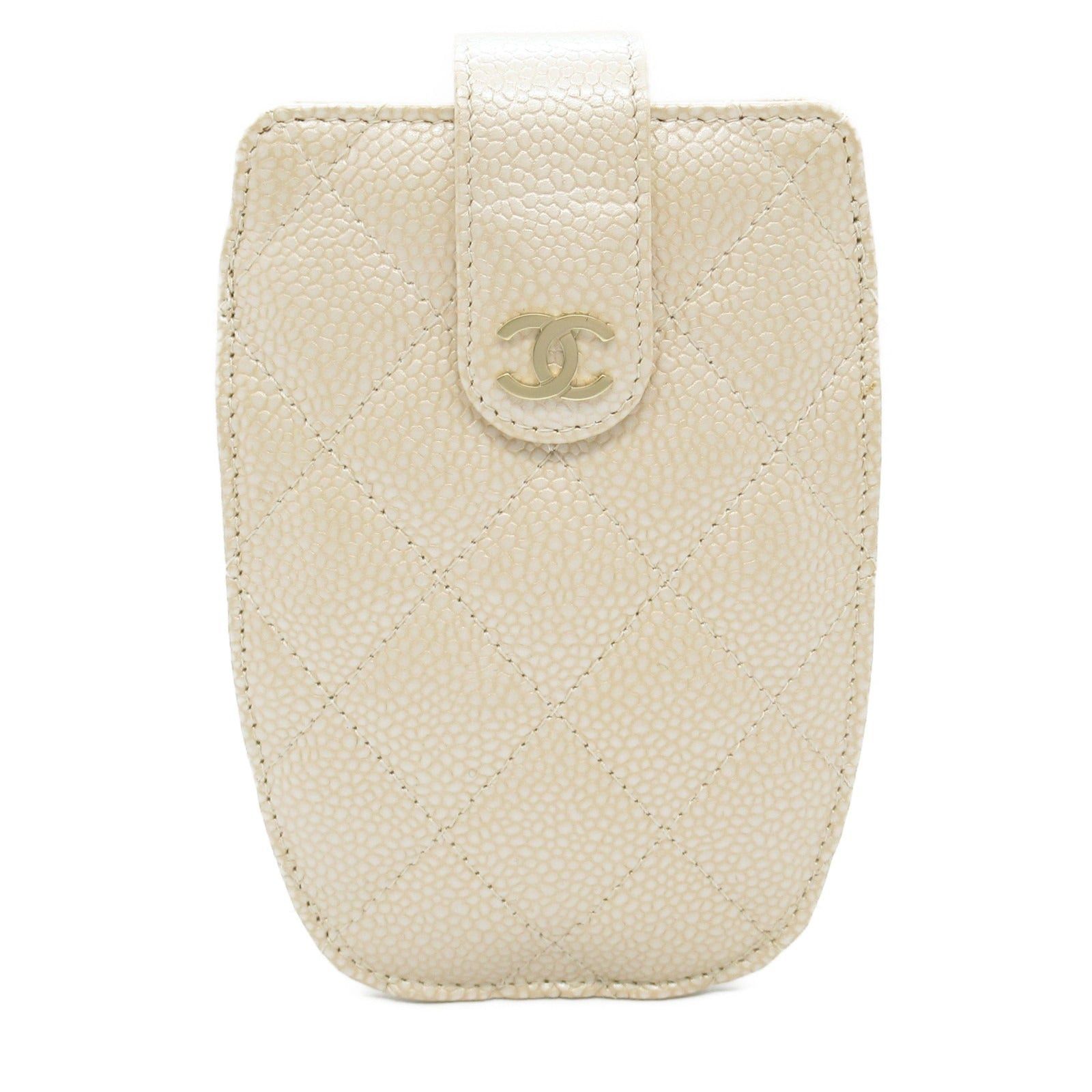Chanel Chanel Matelasse Case Card Caviar Skin (Grained Calf) Beige Light Gold Hardware Size ONE SIZE - 1 Thumbnail