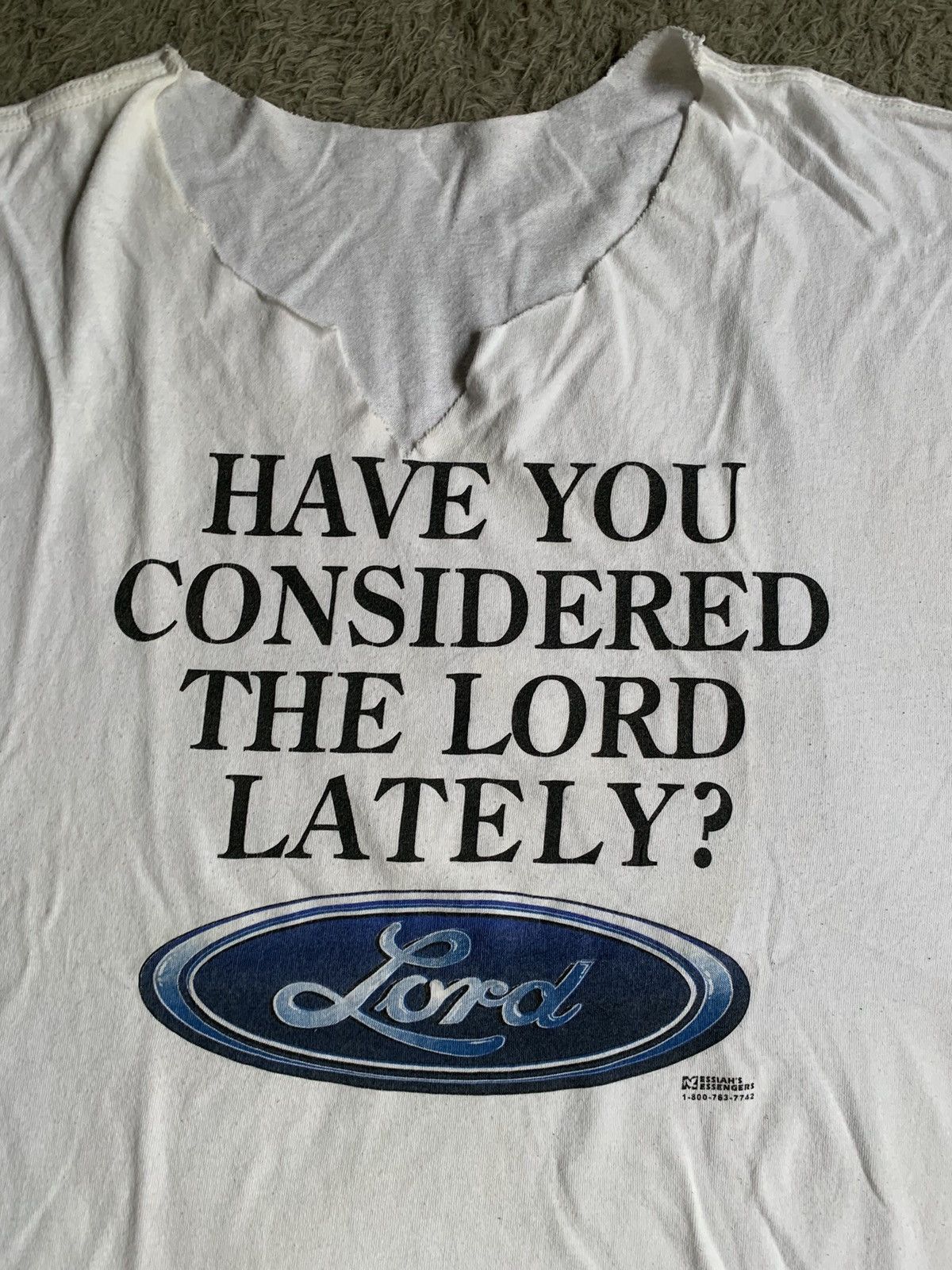 Vintage Vintage 90s Jesus Tee Considered The Lord Parody Logo Ford Size US XL / EU 56 / 4 - 3 Thumbnail