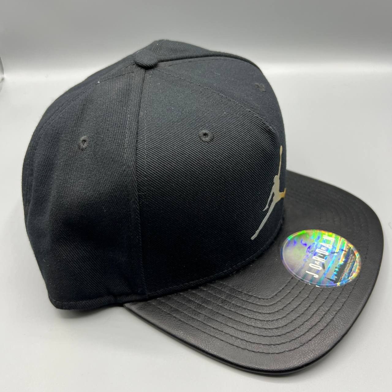 Jordan Brand Air Jordan Hat Men Chinese New Year Snap Back Leather Brim Size ONE SIZE - 3 Thumbnail