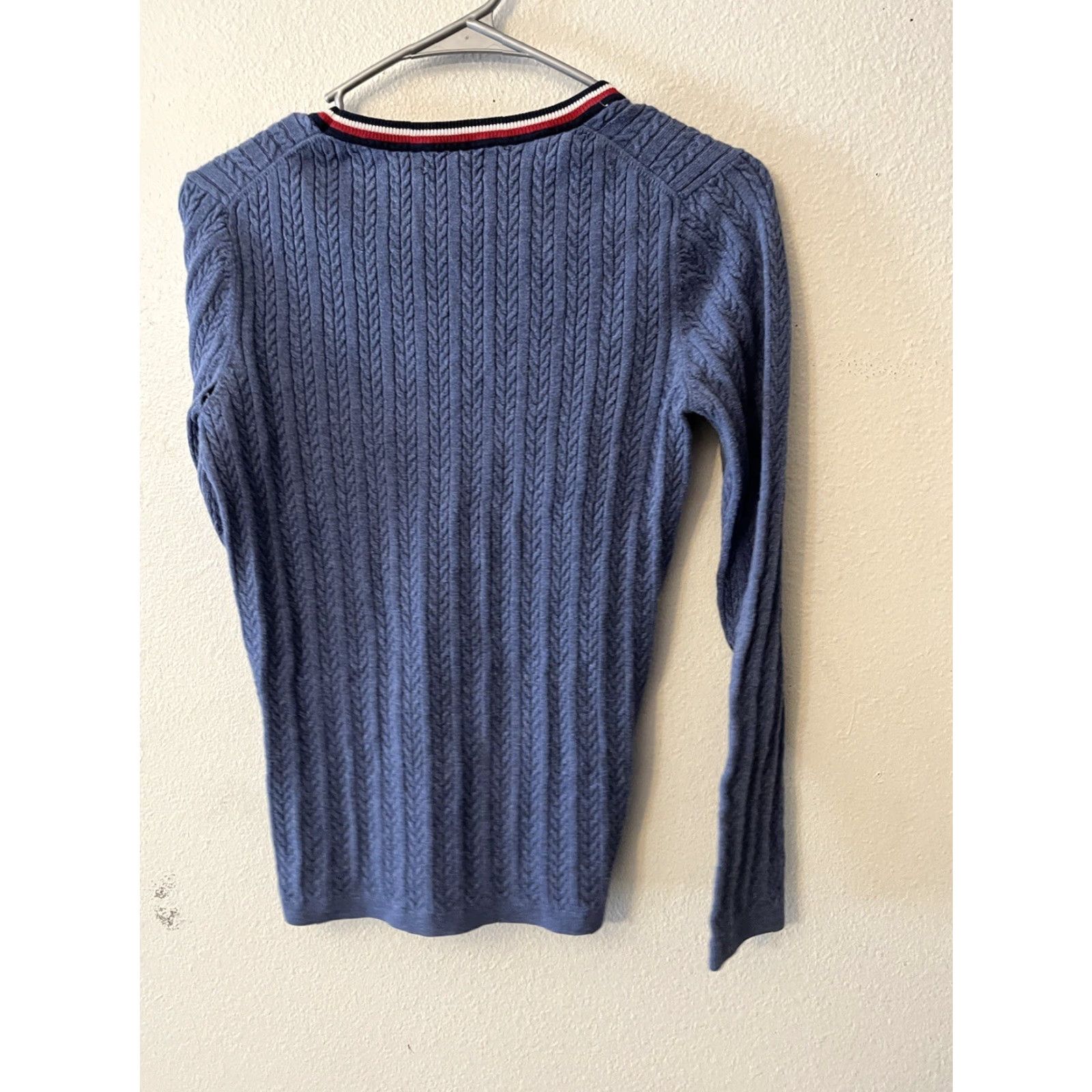 Tommy Hilfiger Tommy Hilfiger Cableknit Sweater Size Medium Blue Women’s Pullover Knit Shirt Womens M Blue Cable Knit Sweater Size M / US 6-8 / IT 42-44 - 3 Thumbnail