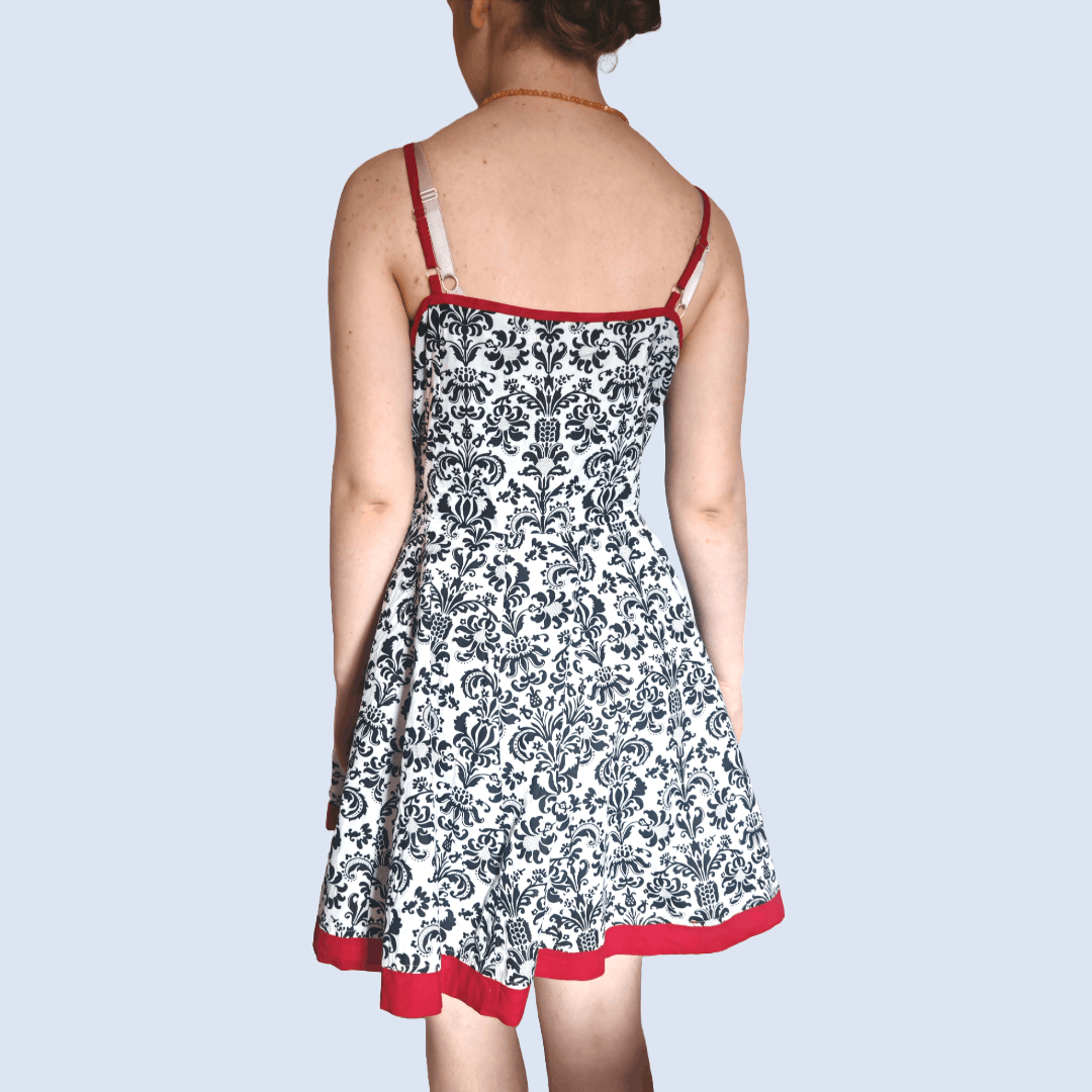 Joe Browns Joe Browns Plus Size Gothic Print Cotton Summer Dress Size XL / US 12-14 / IT 48-50 - 4 Thumbnail