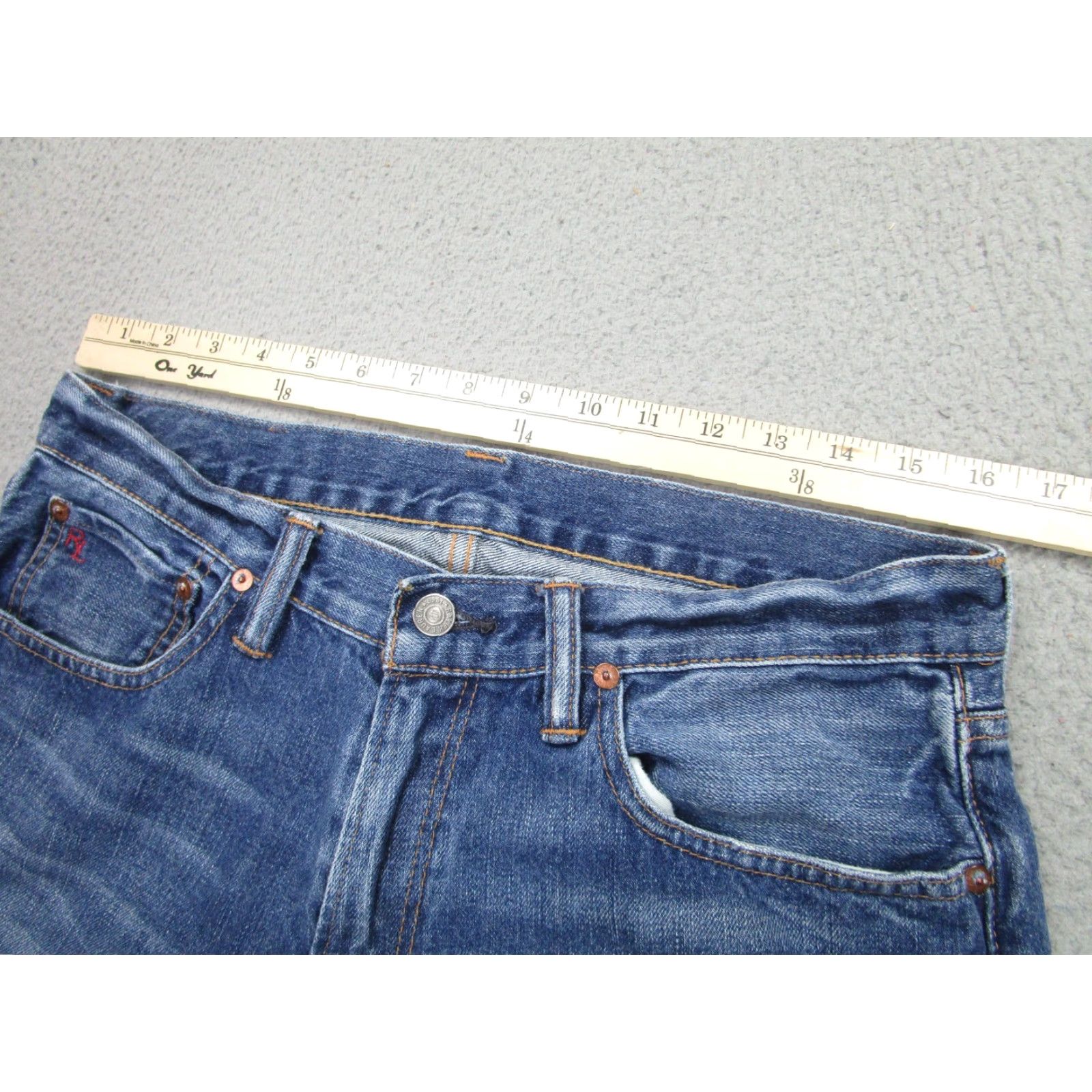Polo Ralph Lauren VINTAGE Polo Ralph Lauren Jeans Mens 32x32 Blue Classic Straight Whiskering Honeycomb Style: Straight Medium Blue Denim Five-Pocket Zipper Size US XS / EU 42 / 0 - 5 Thumbnail